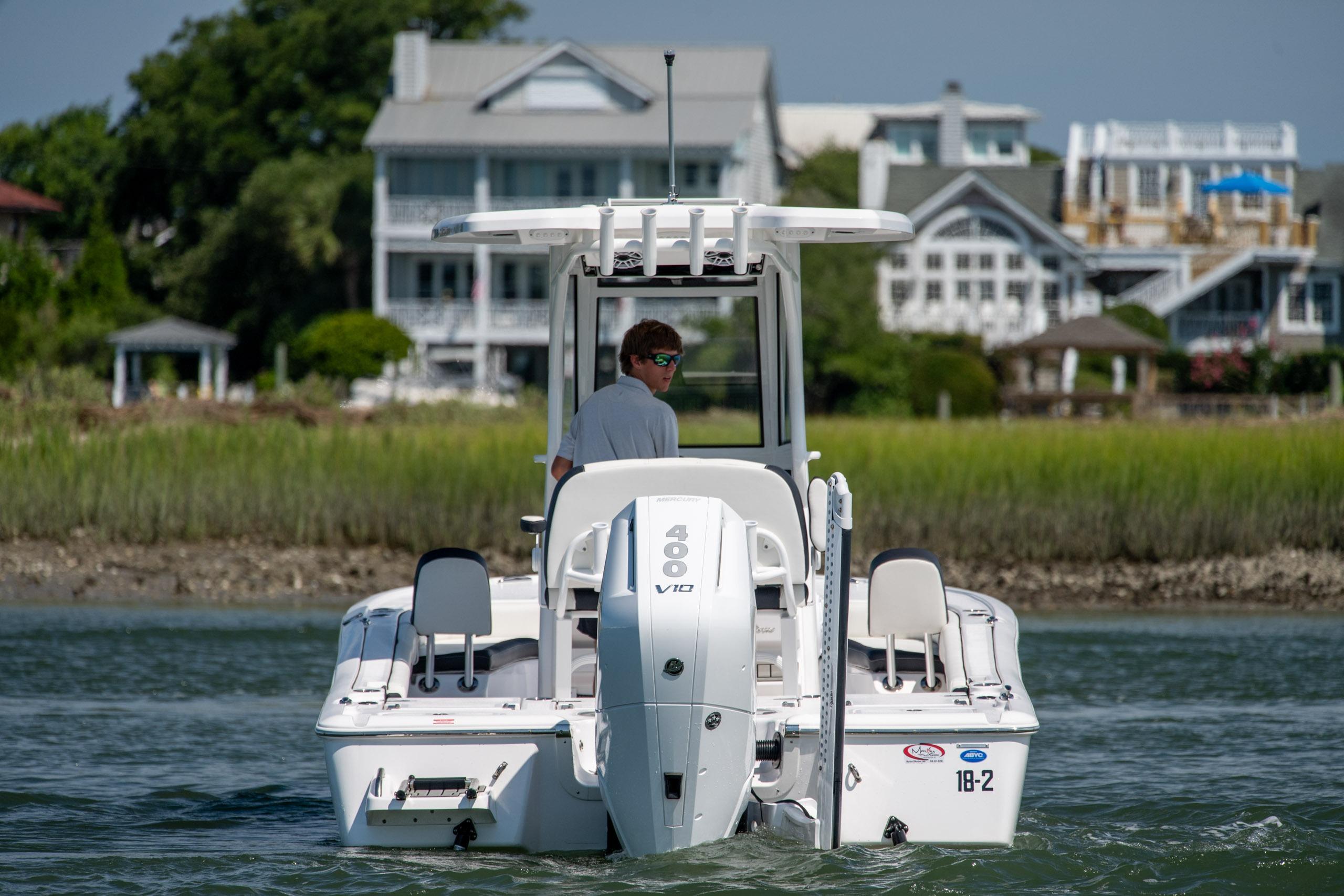 2025 Tidewater 2500 Carolina Bay - thumbnail 10