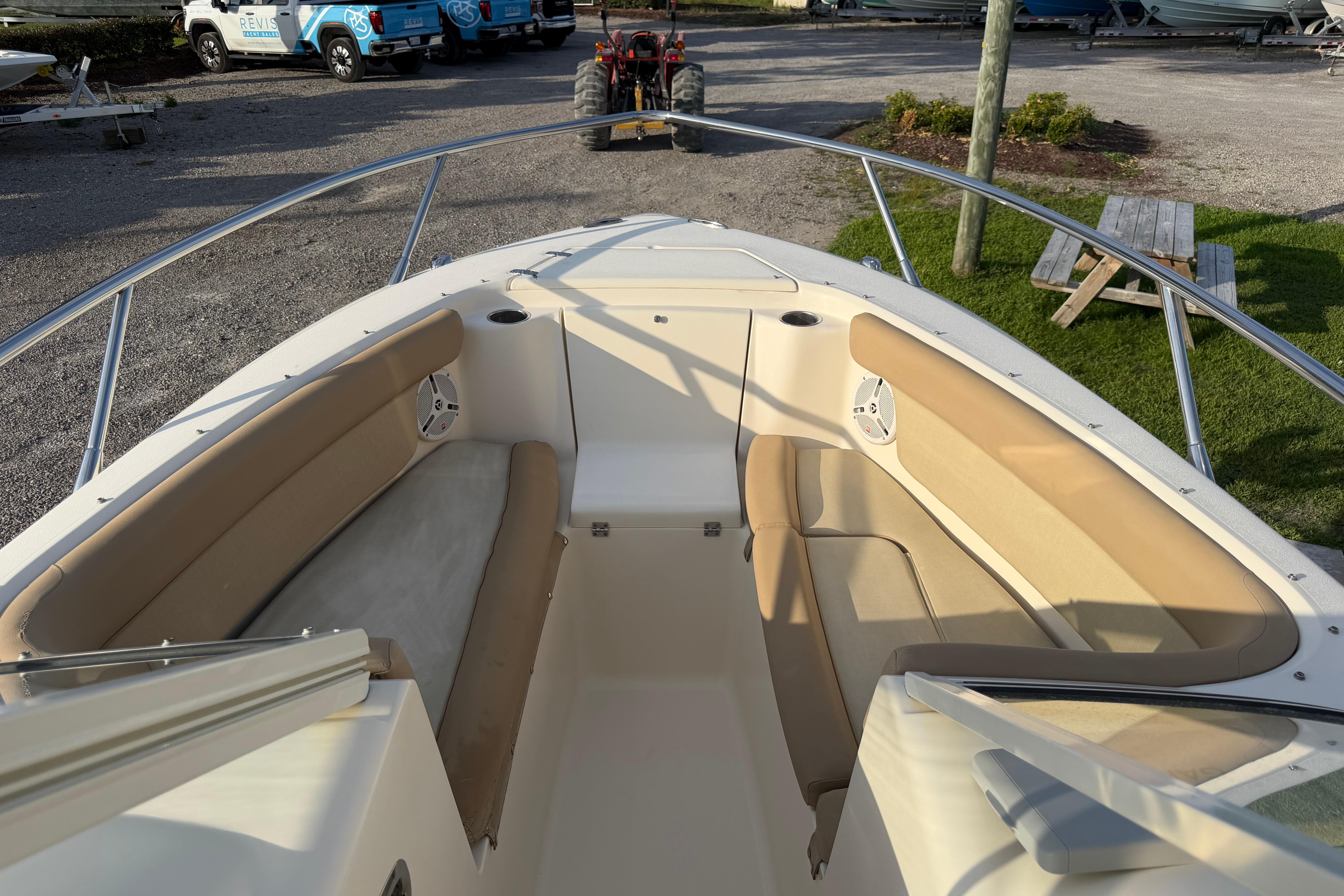 2012 Scout 245 Dorado - thumbnail 24