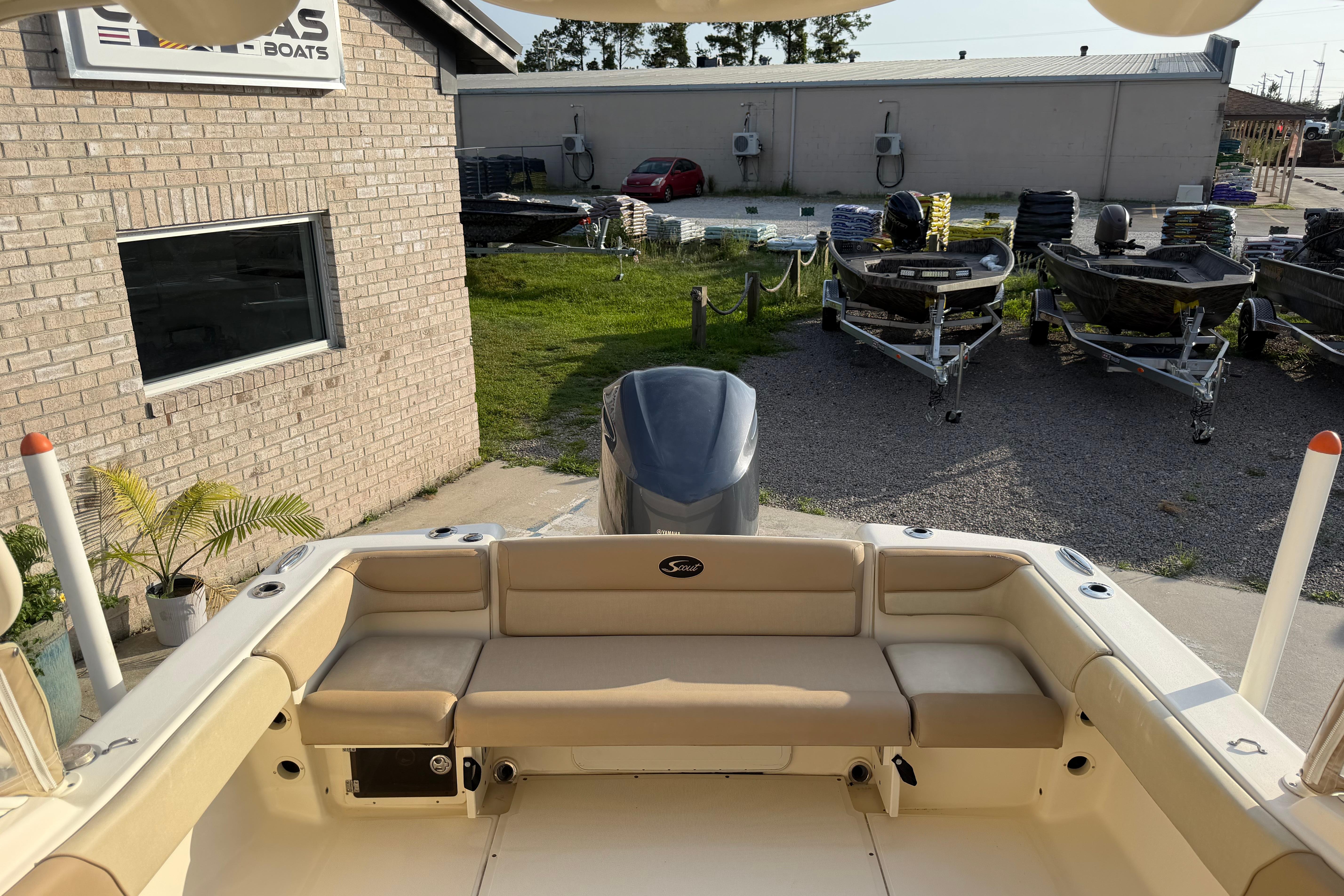 2012 Scout 245 Dorado - thumbnail 7