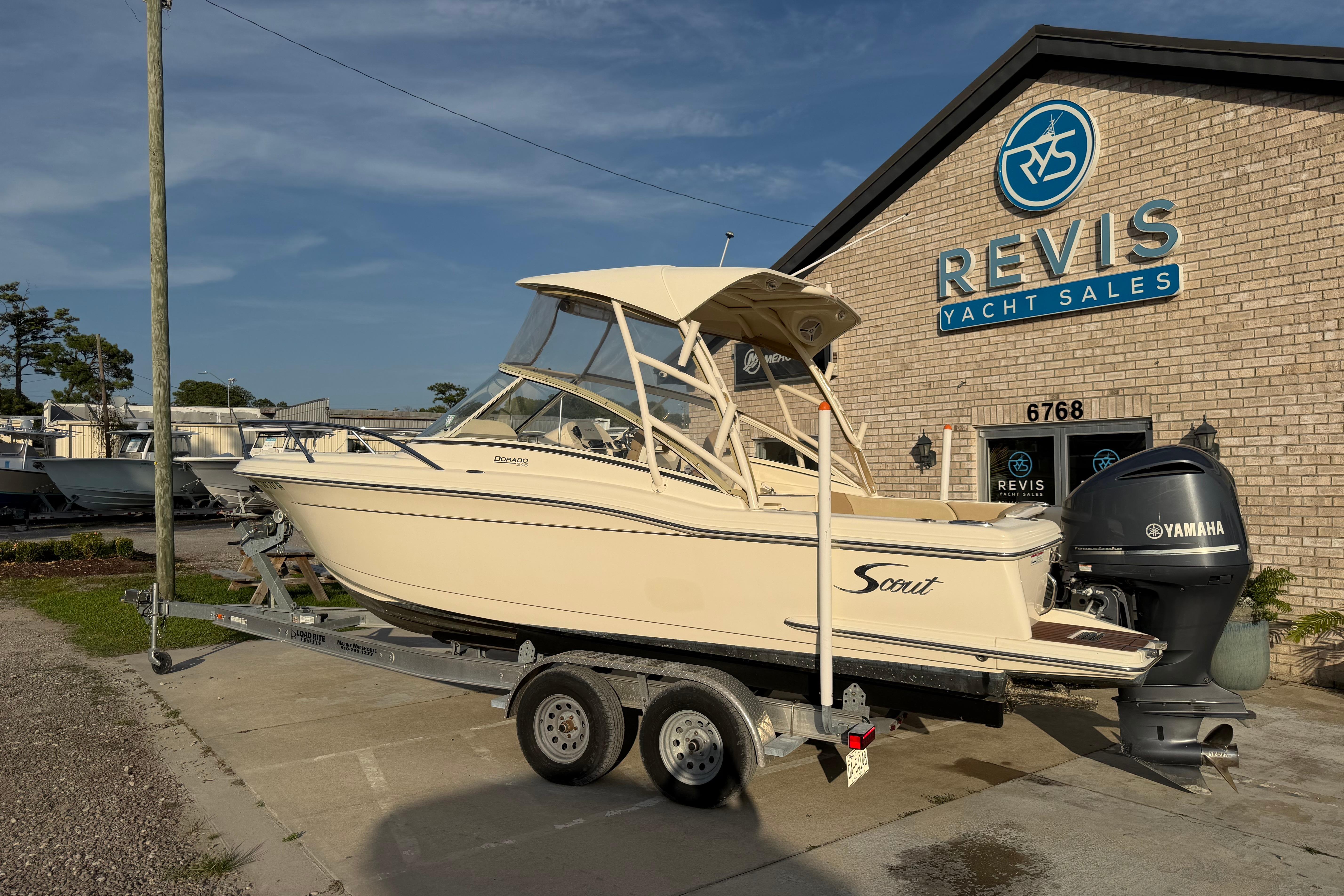 2012 Scout 245 Dorado - thumbnail 3