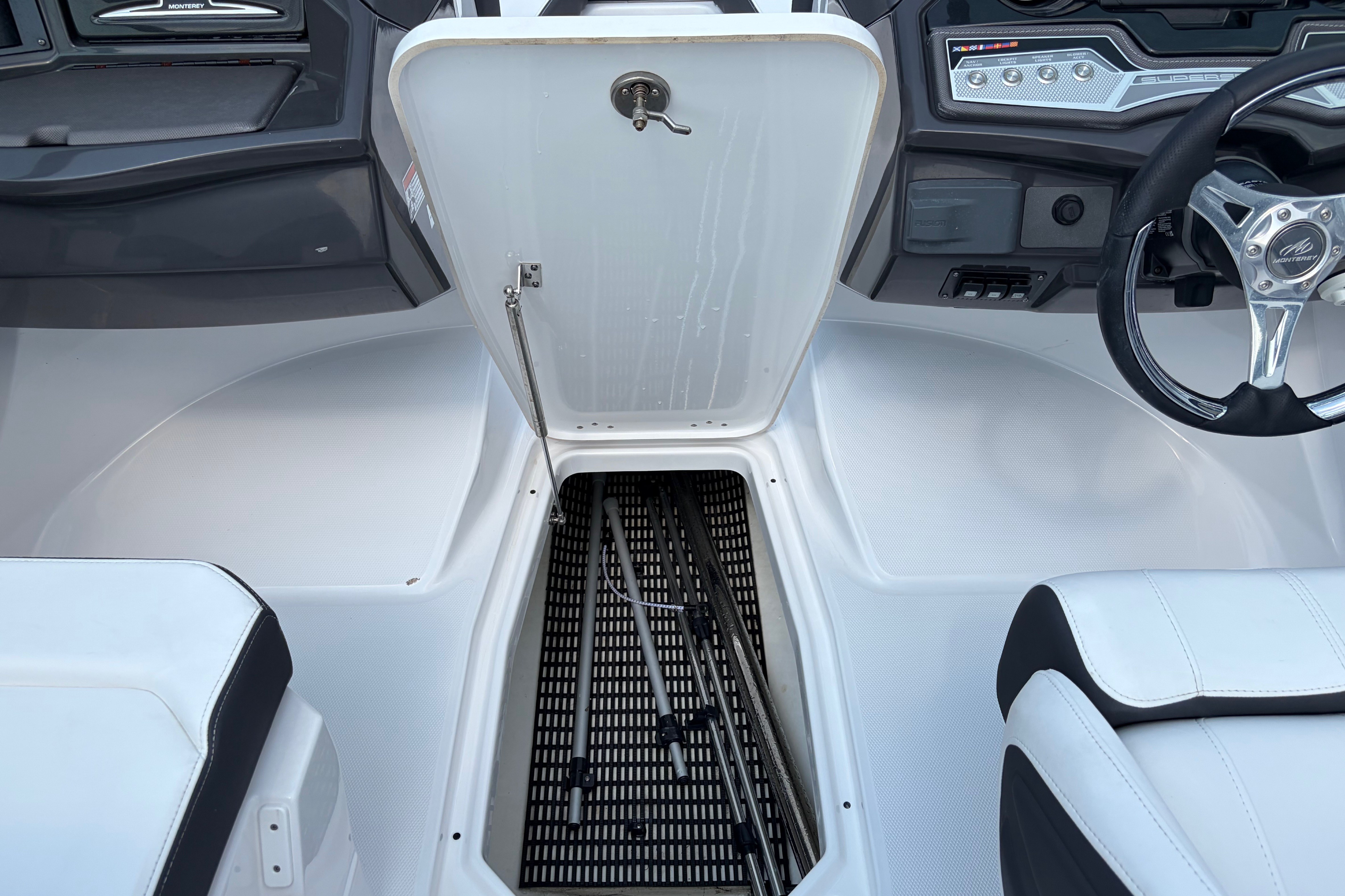 2024 Monterey 215SS Super Sport - thumbnail 20