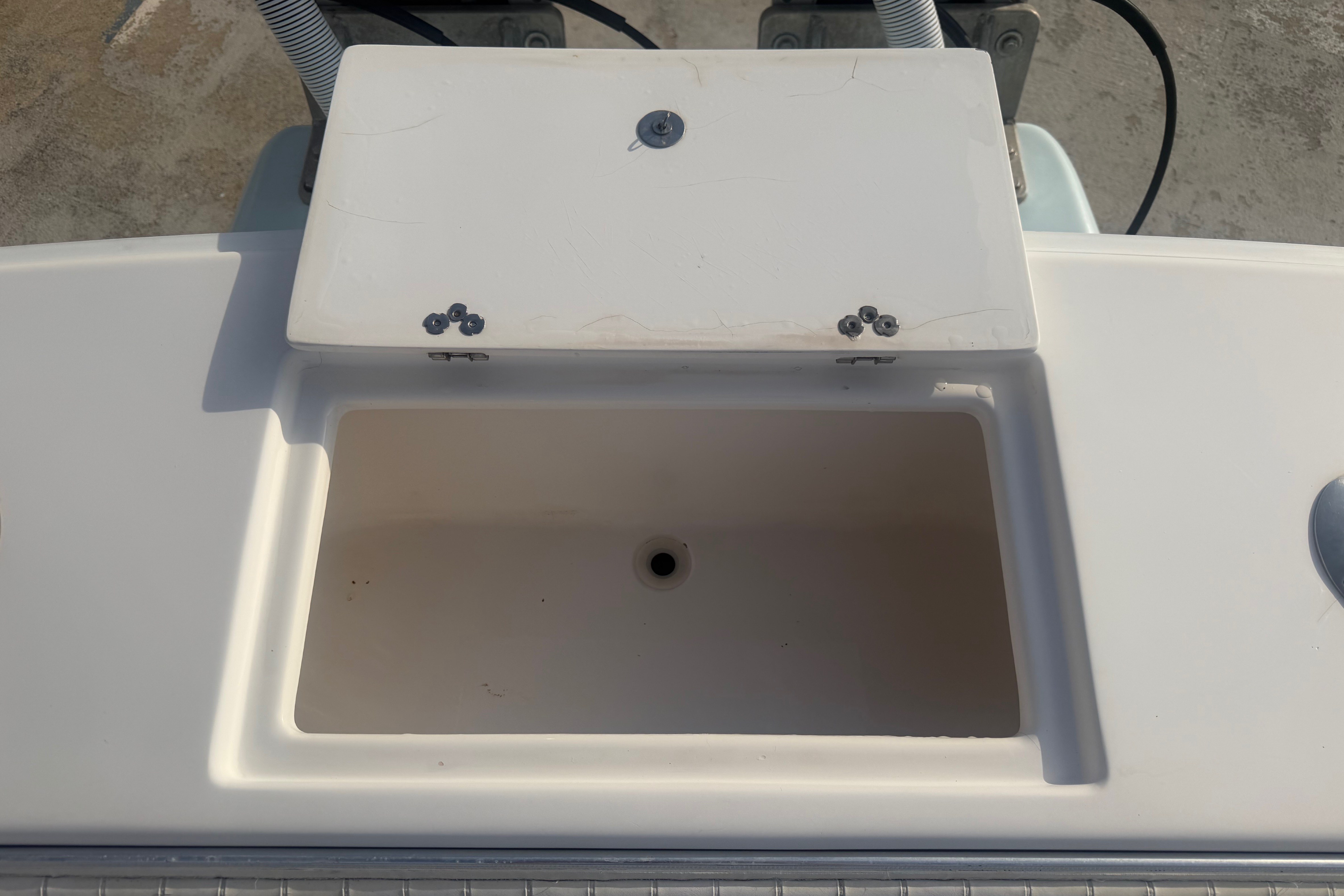 2002 Silverhawk 240 Center Console - thumbnail 21