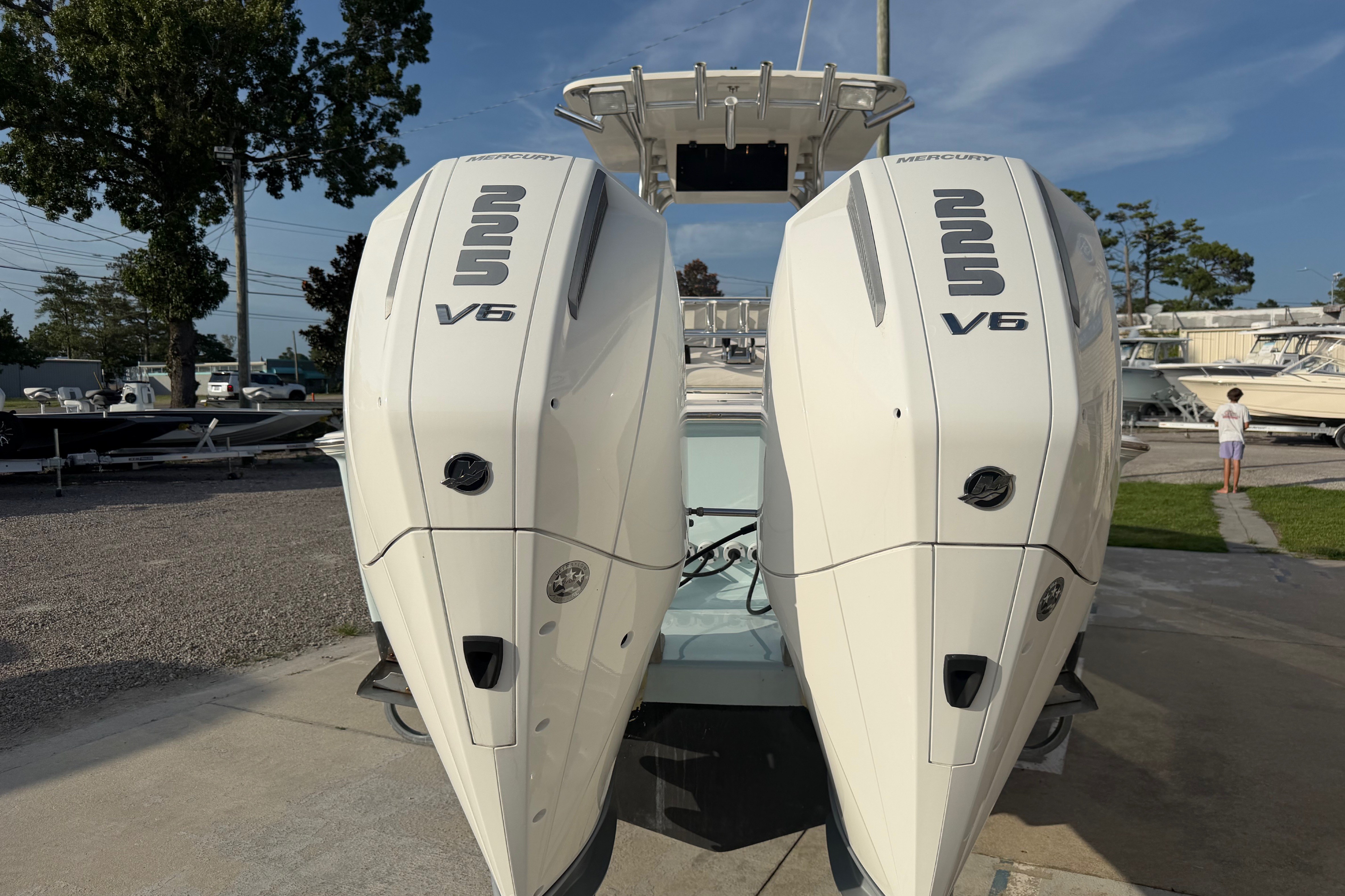 2002 Silverhawk 240 Center Console - thumbnail 8