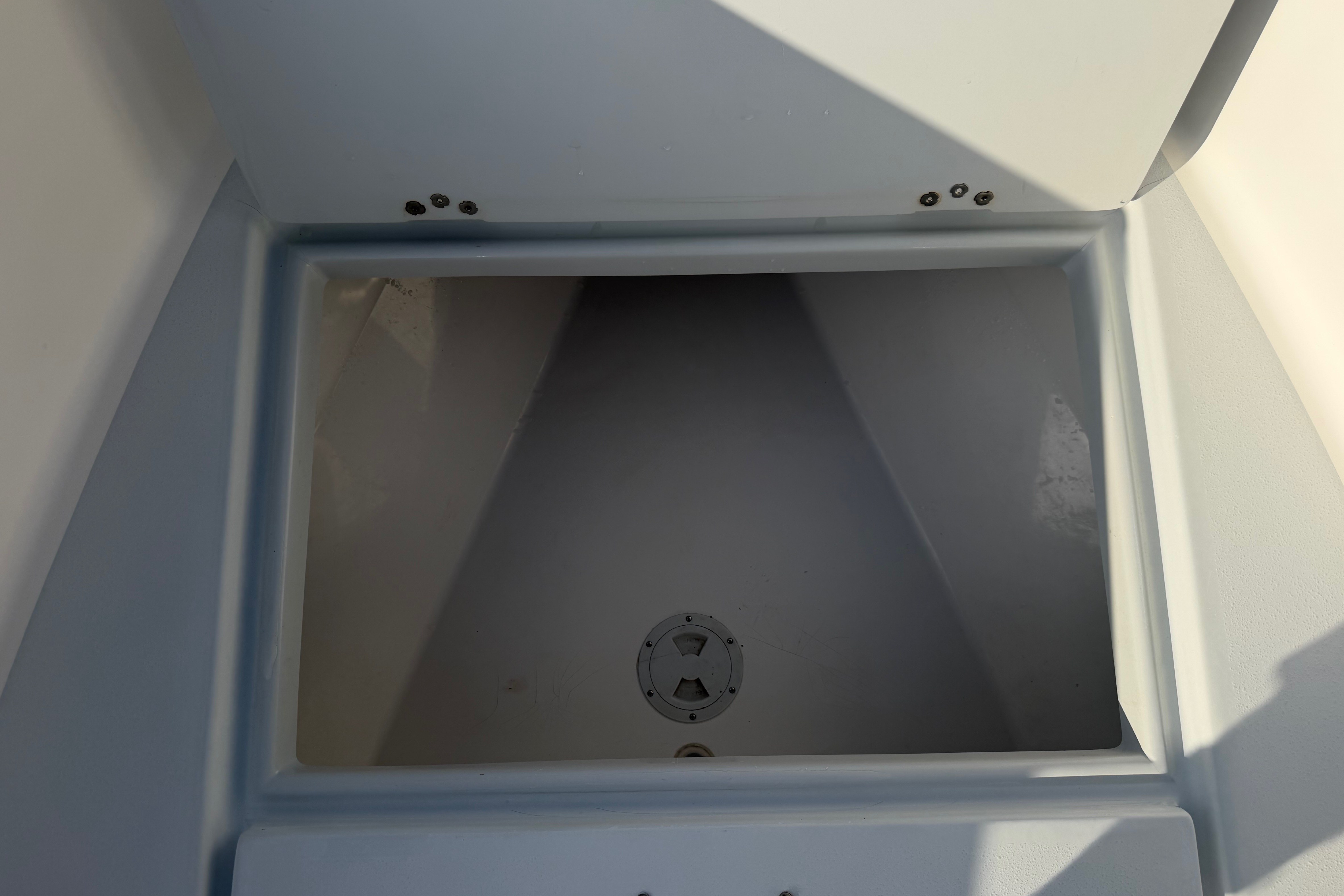 2002 Silverhawk 240 Center Console - thumbnail 31