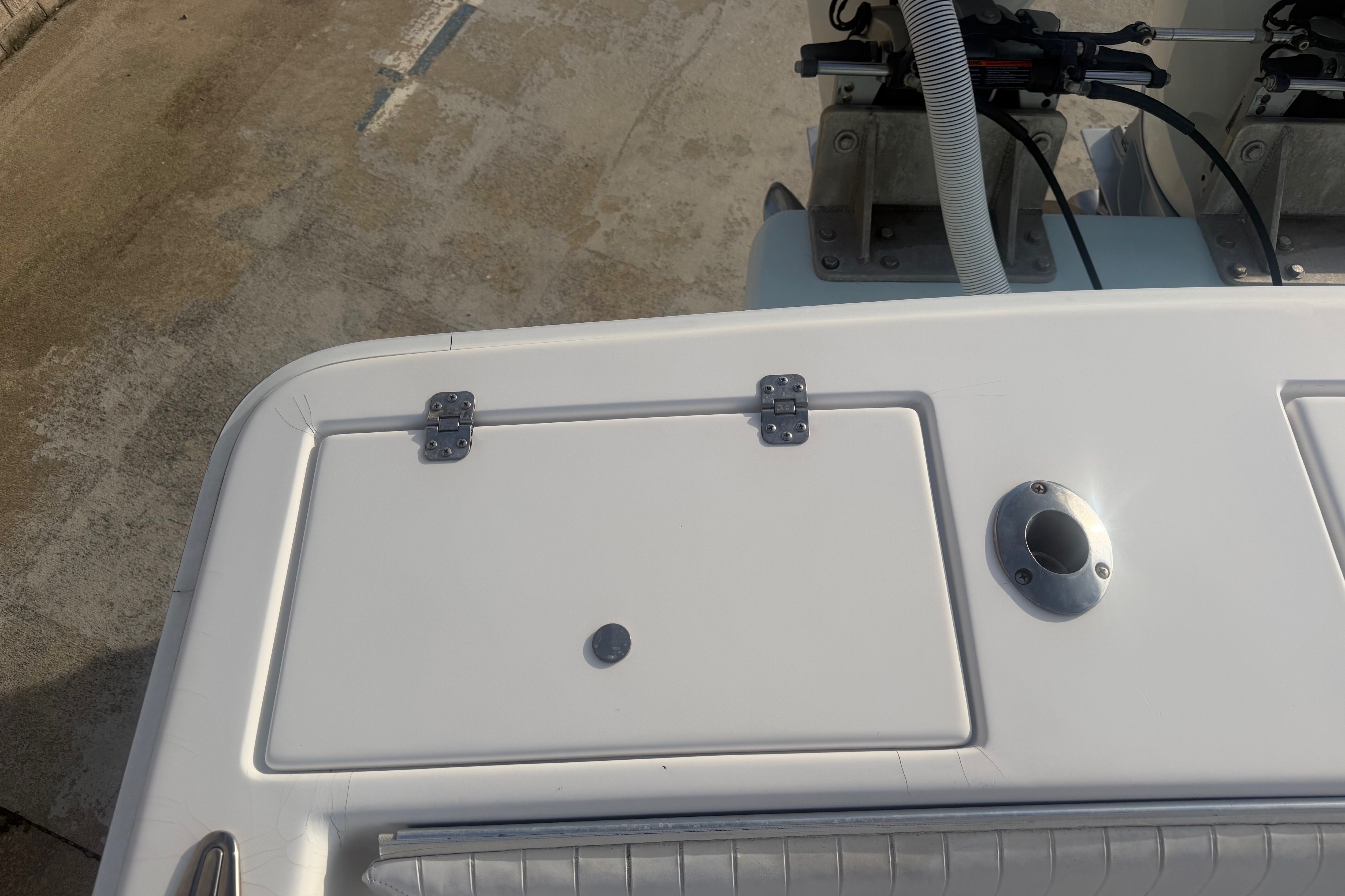 2002 Silverhawk 240 Center Console - thumbnail 18