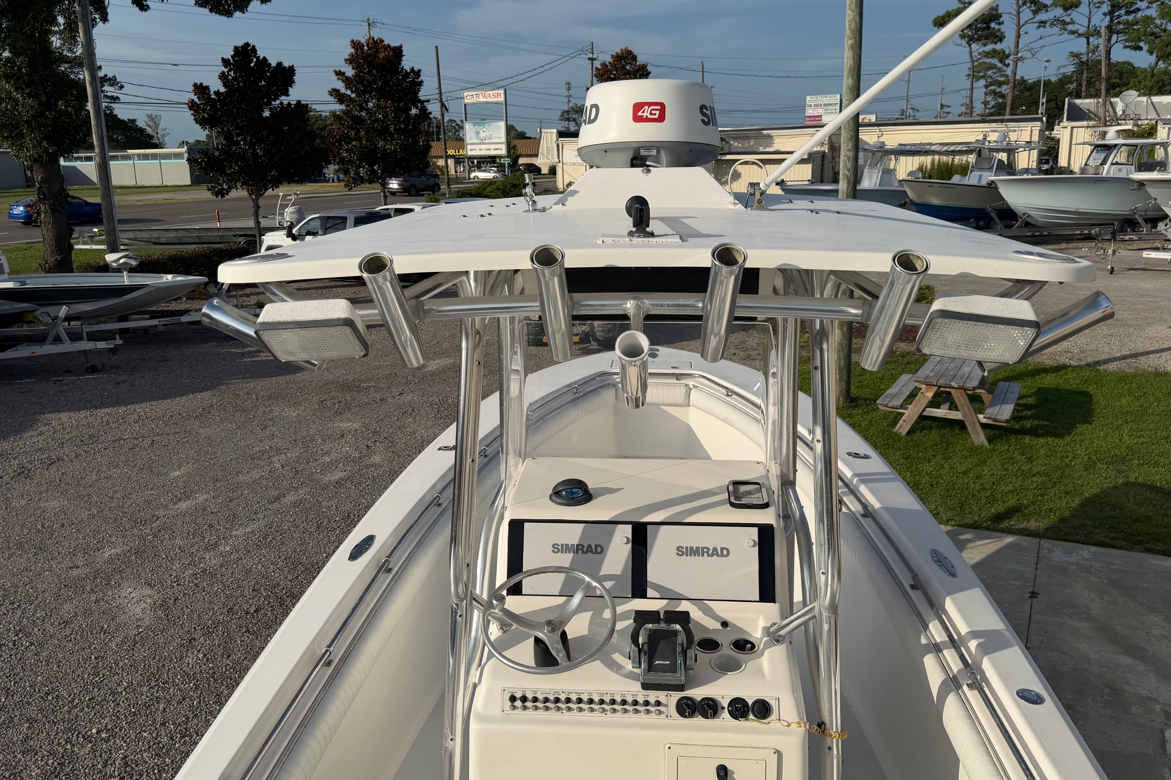 2002 Silverhawk 240 Center Console - thumbnail 12