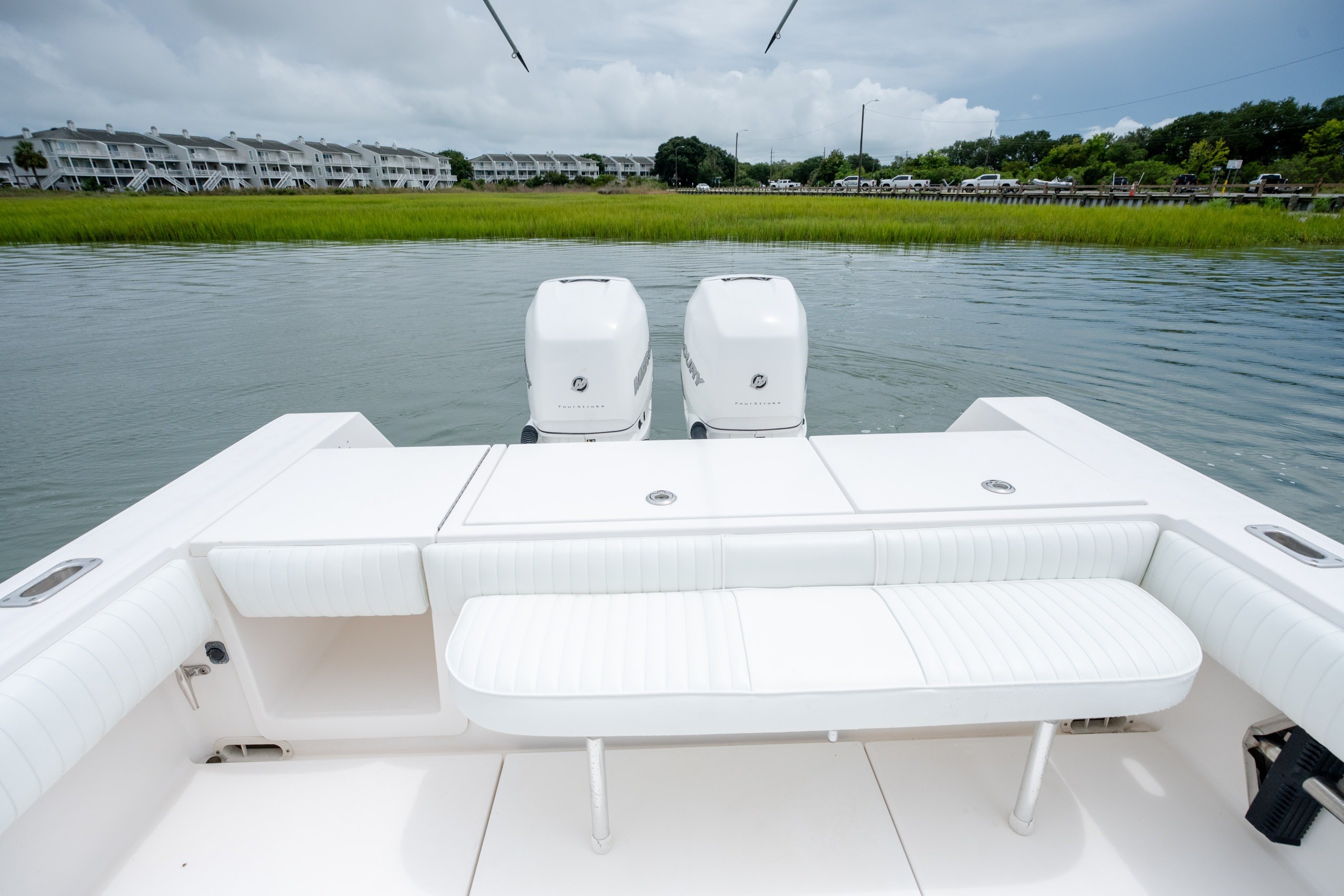 2008 Regulator 29 Forward Seating - thumbnail 15