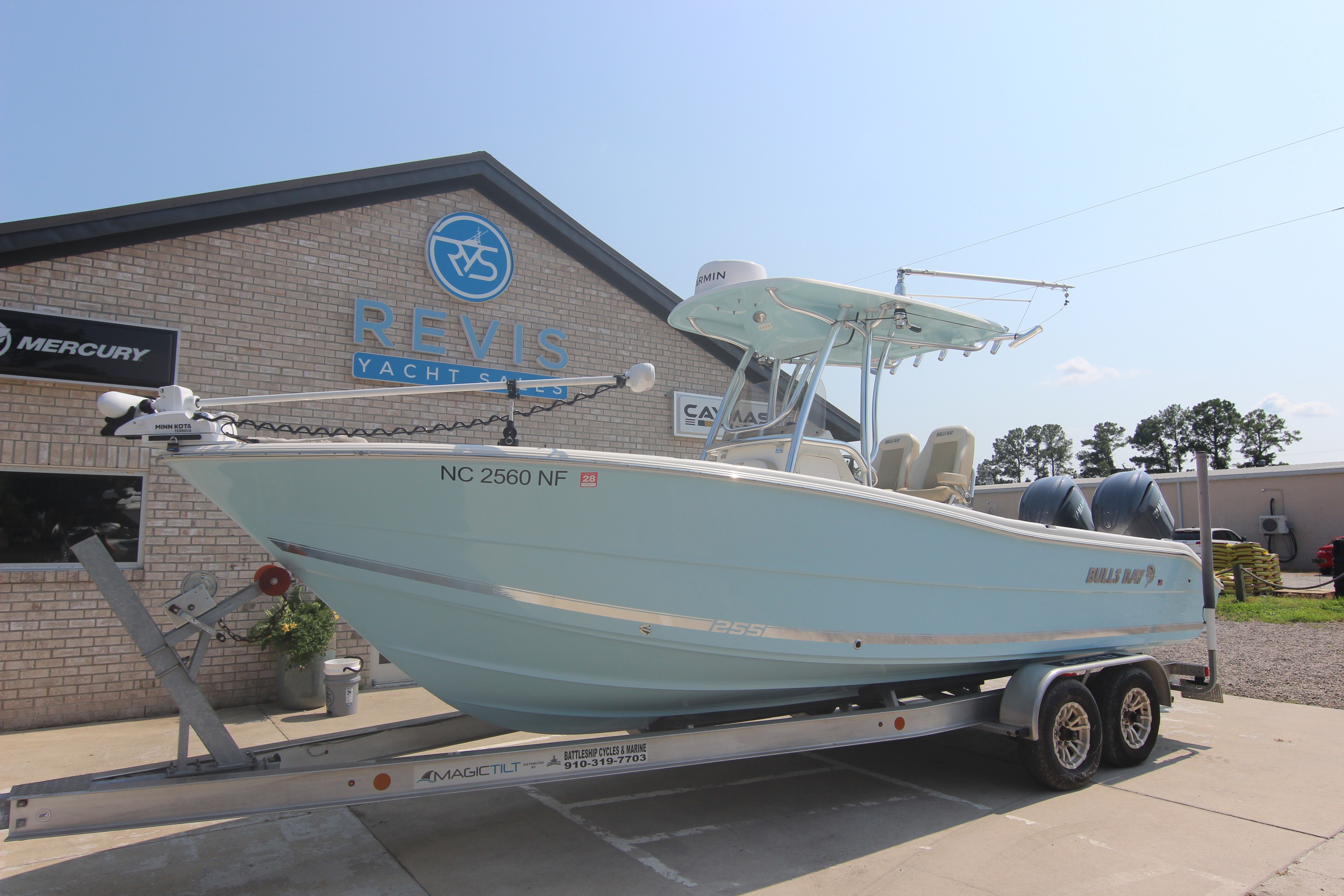 2024 Bulls Bay 255 Center Console - thumbnail 2