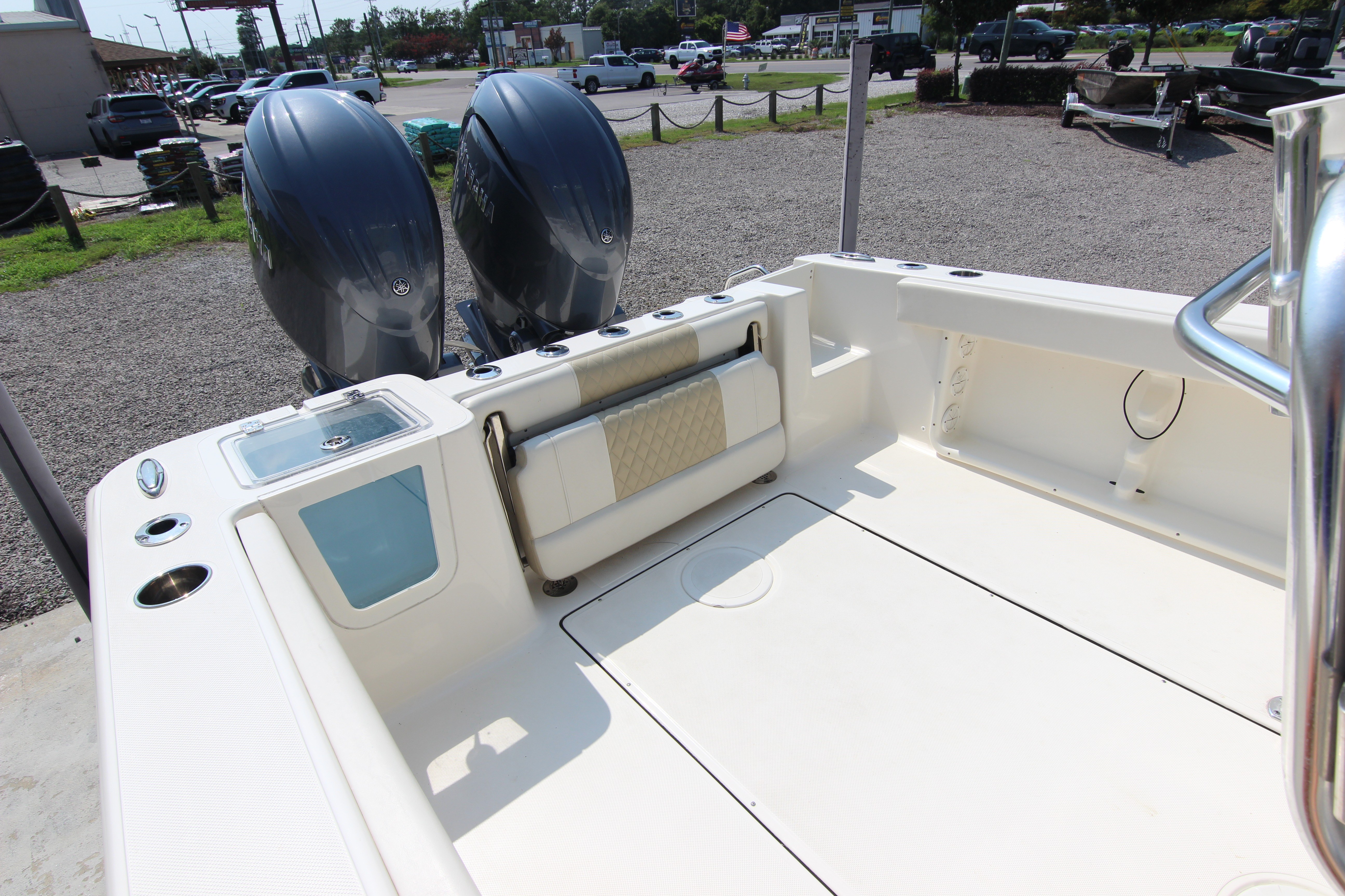 2024 Bulls Bay 255 Center Console - thumbnail 10
