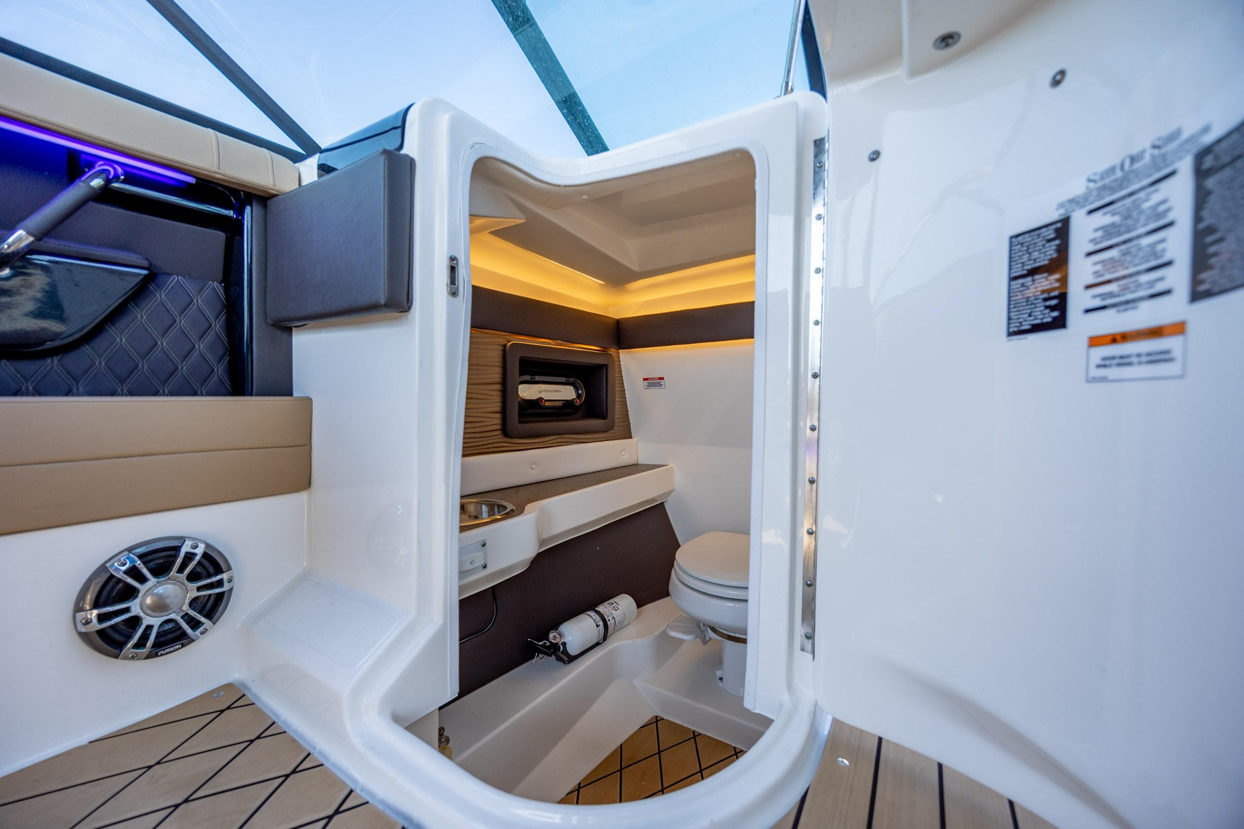 2022 Sea Ray SLX 280 - thumbnail 21