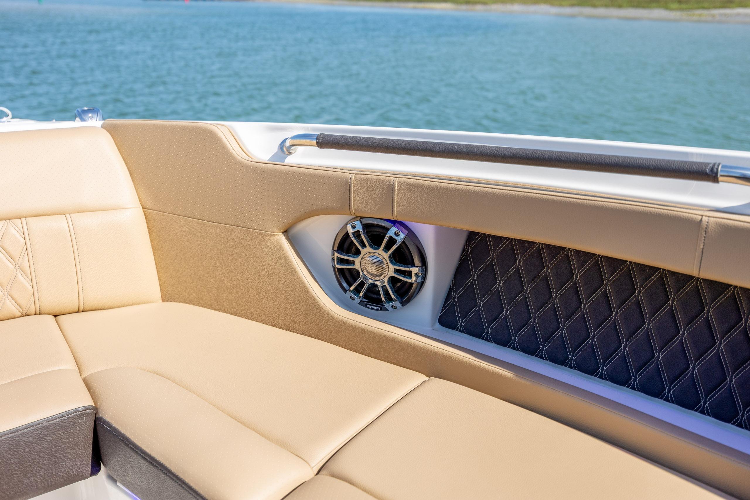 2022 Sea Ray SLX 280 - thumbnail 19