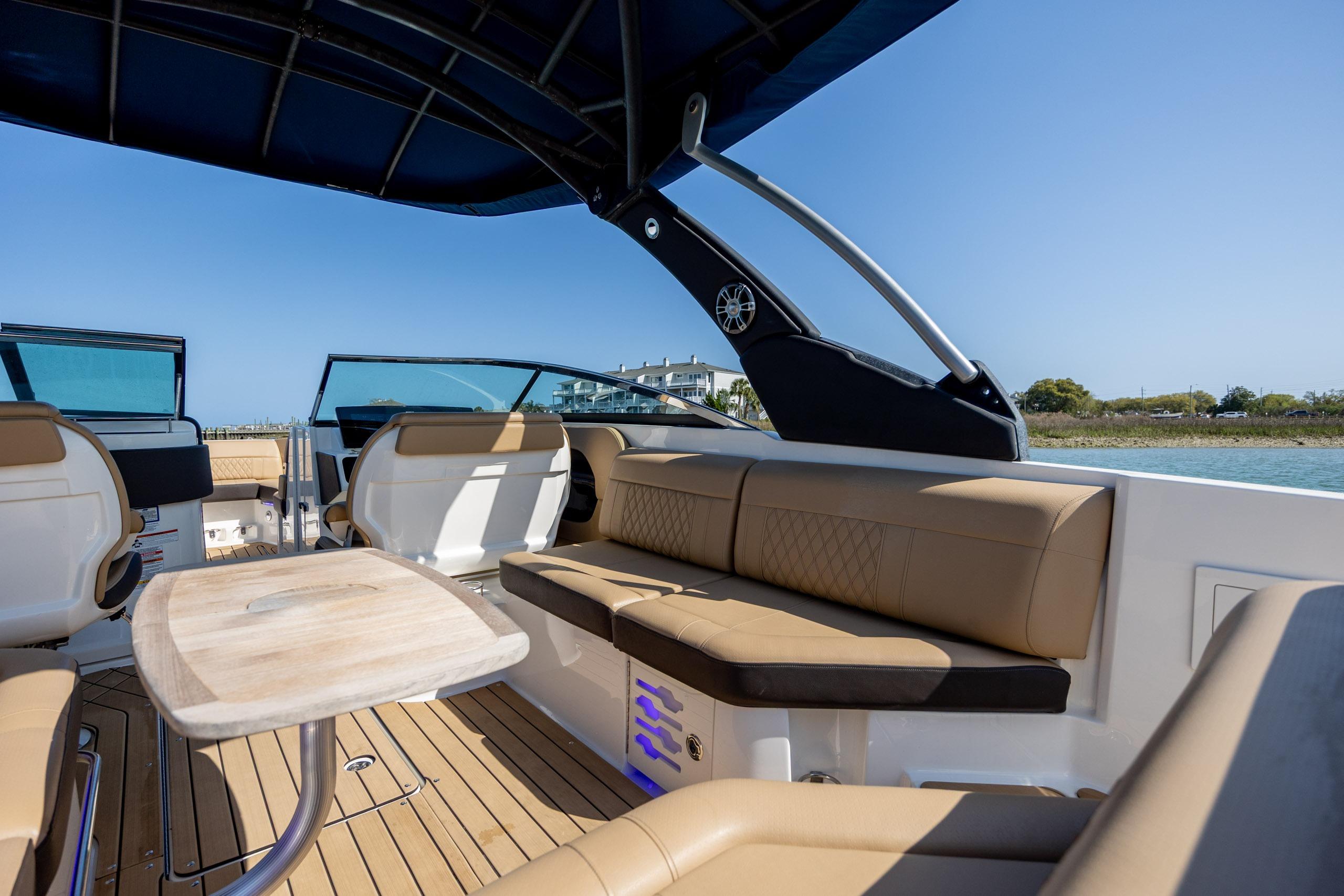 2022 Sea Ray SLX 280 - thumbnail 12