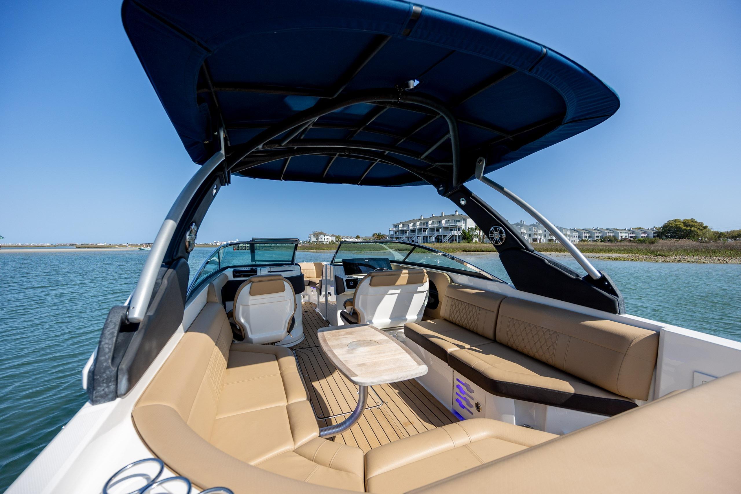 2022 Sea Ray SLX 280 - thumbnail 11