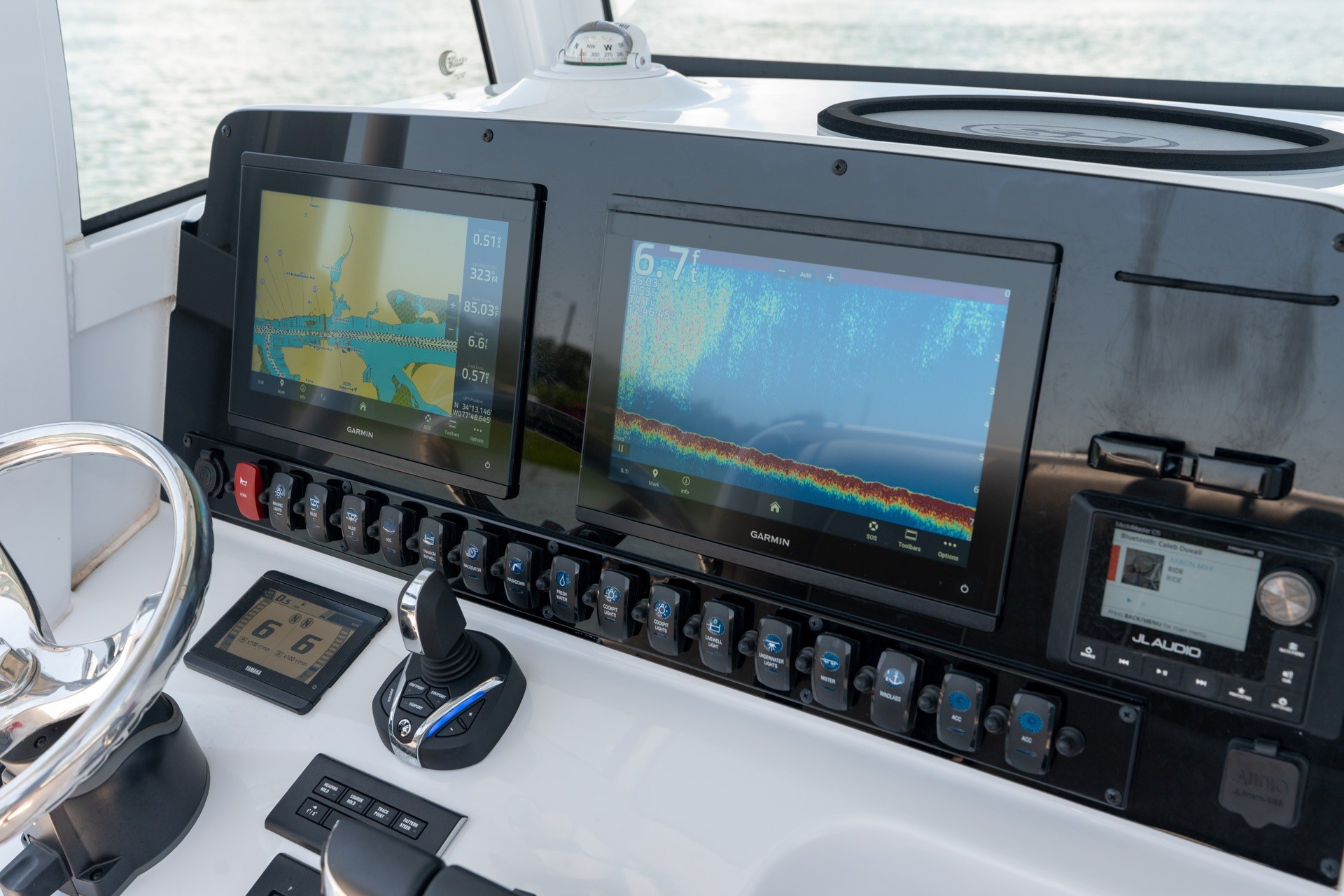 2024 Sea Hunt Ultra 265SE - thumbnail 21