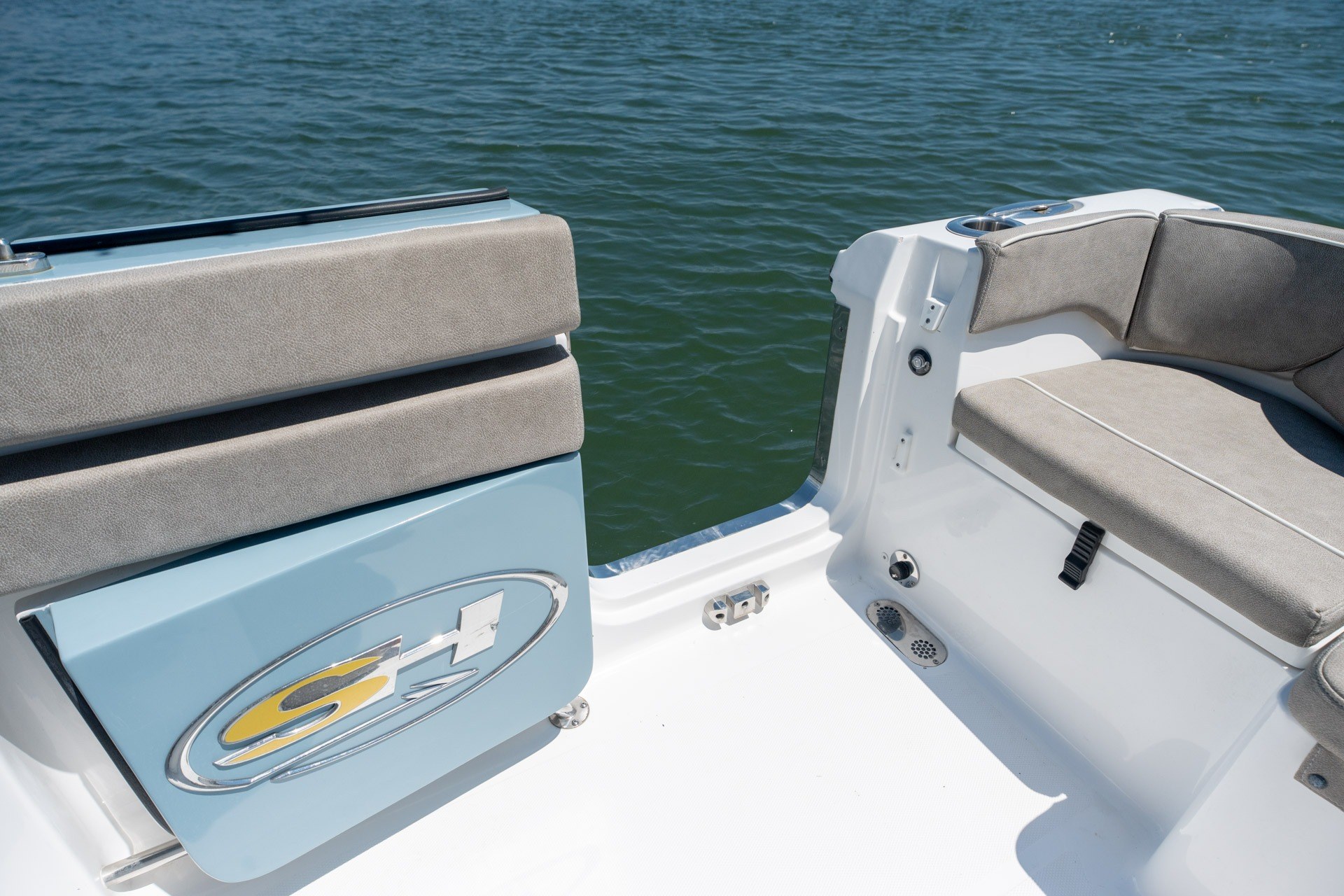 2024 Sea Hunt Ultra 265SE - thumbnail 29