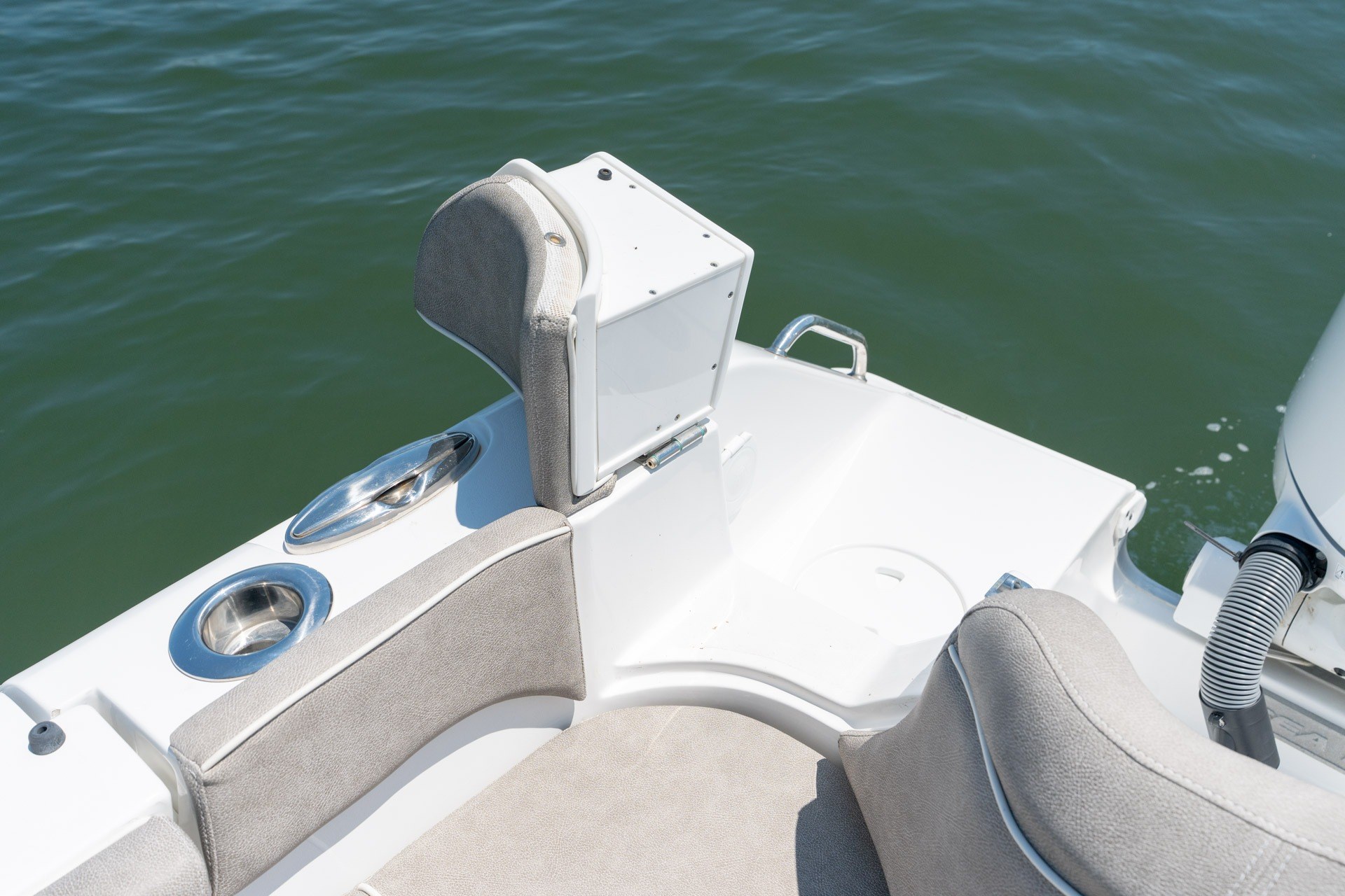 2024 Sea Hunt Ultra 265SE - thumbnail 28