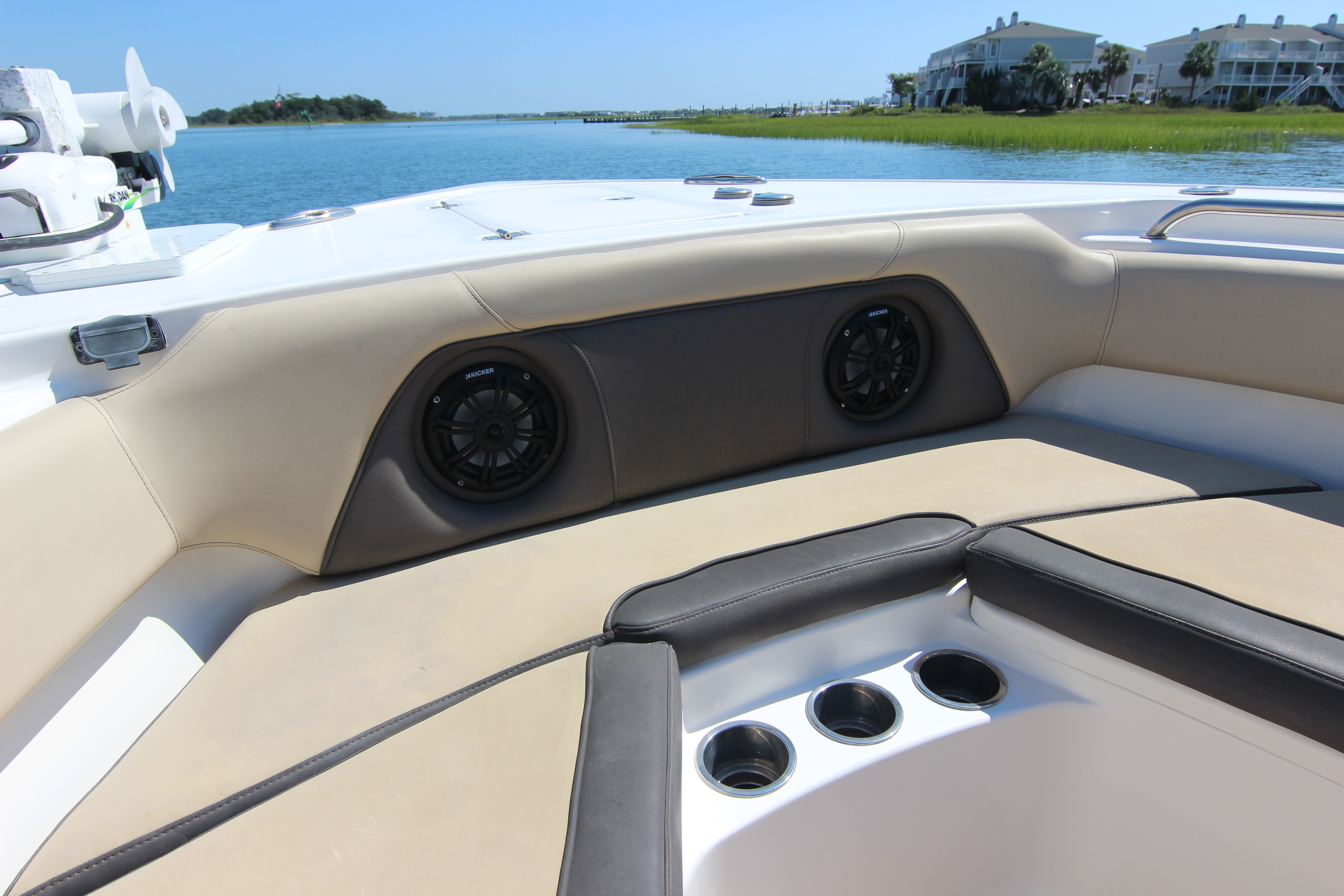 2018 Tidewater 252 LXF - thumbnail 11