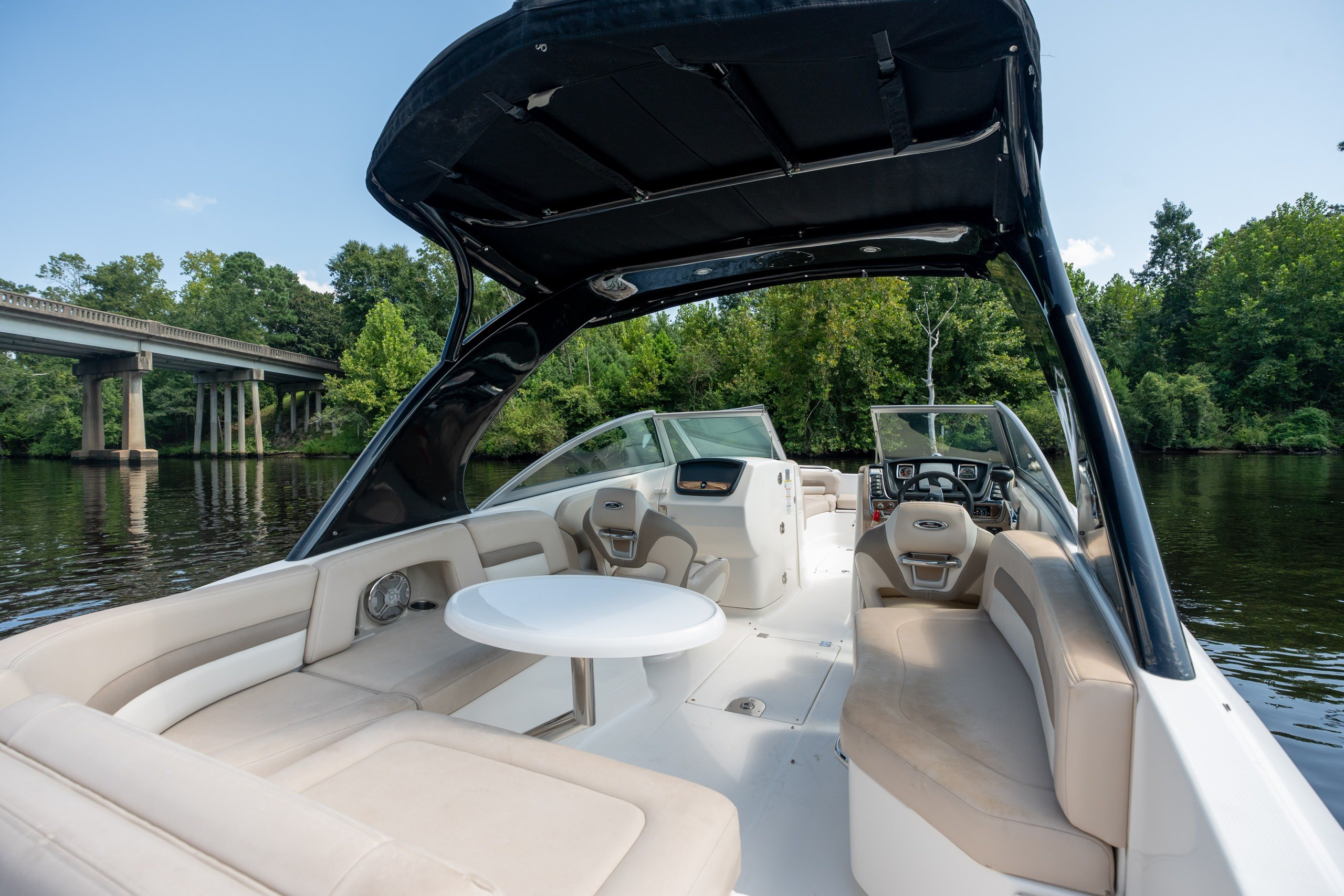 2012 Chaparral 264 Sunesta - thumbnail 10