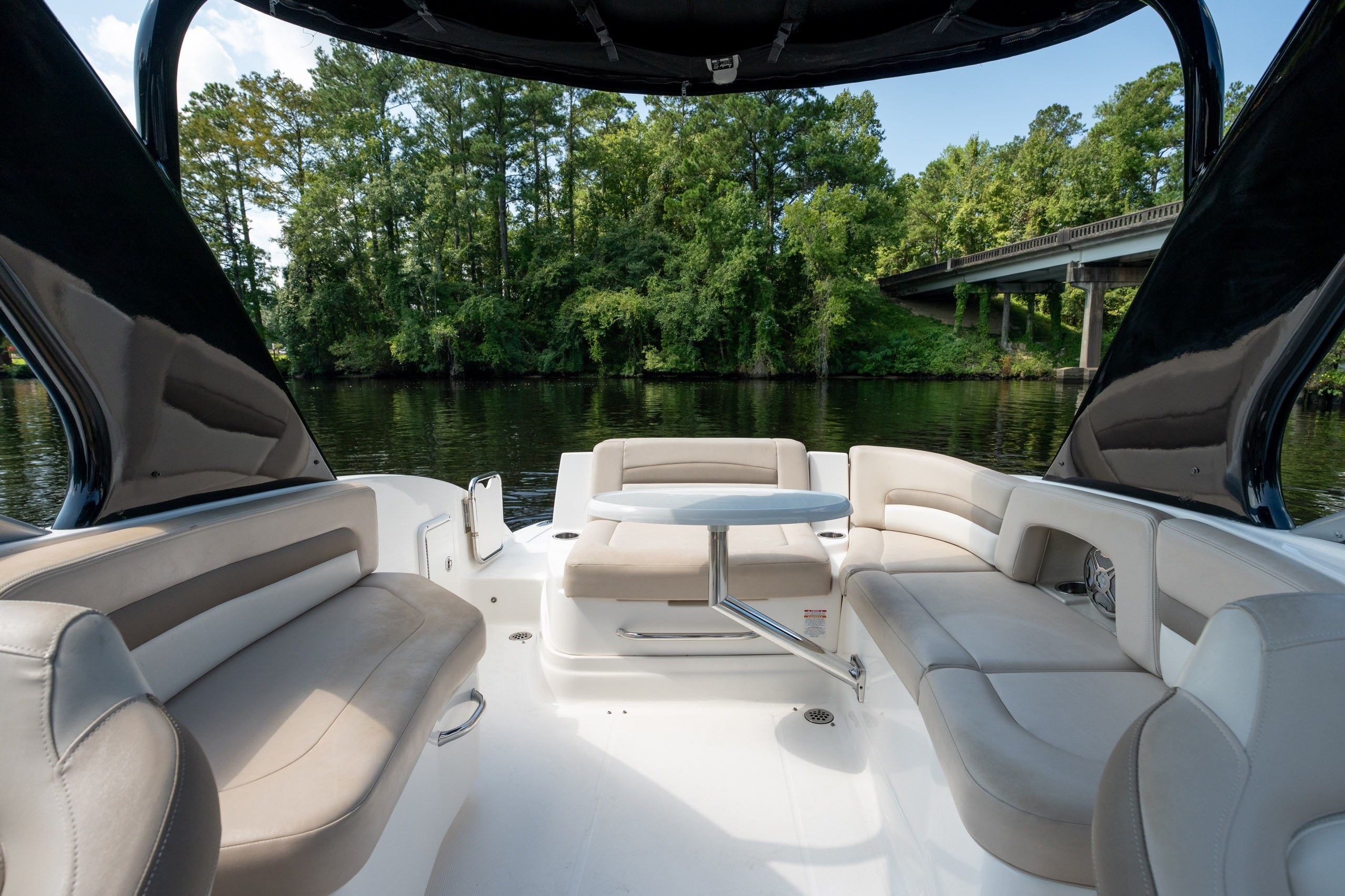 2012 Chaparral 264 Sunesta - thumbnail 11