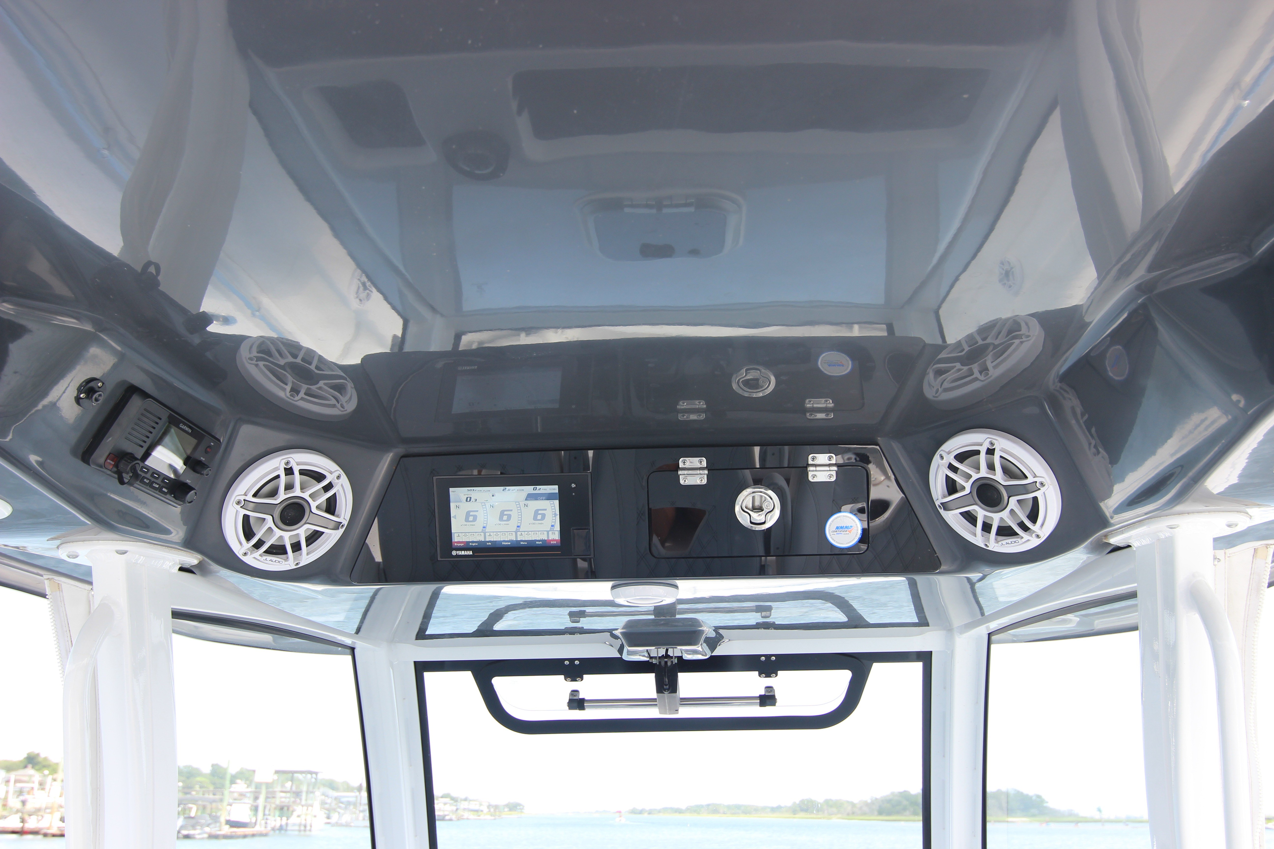 2021 Sportsman Open 352 Center Console - thumbnail 31