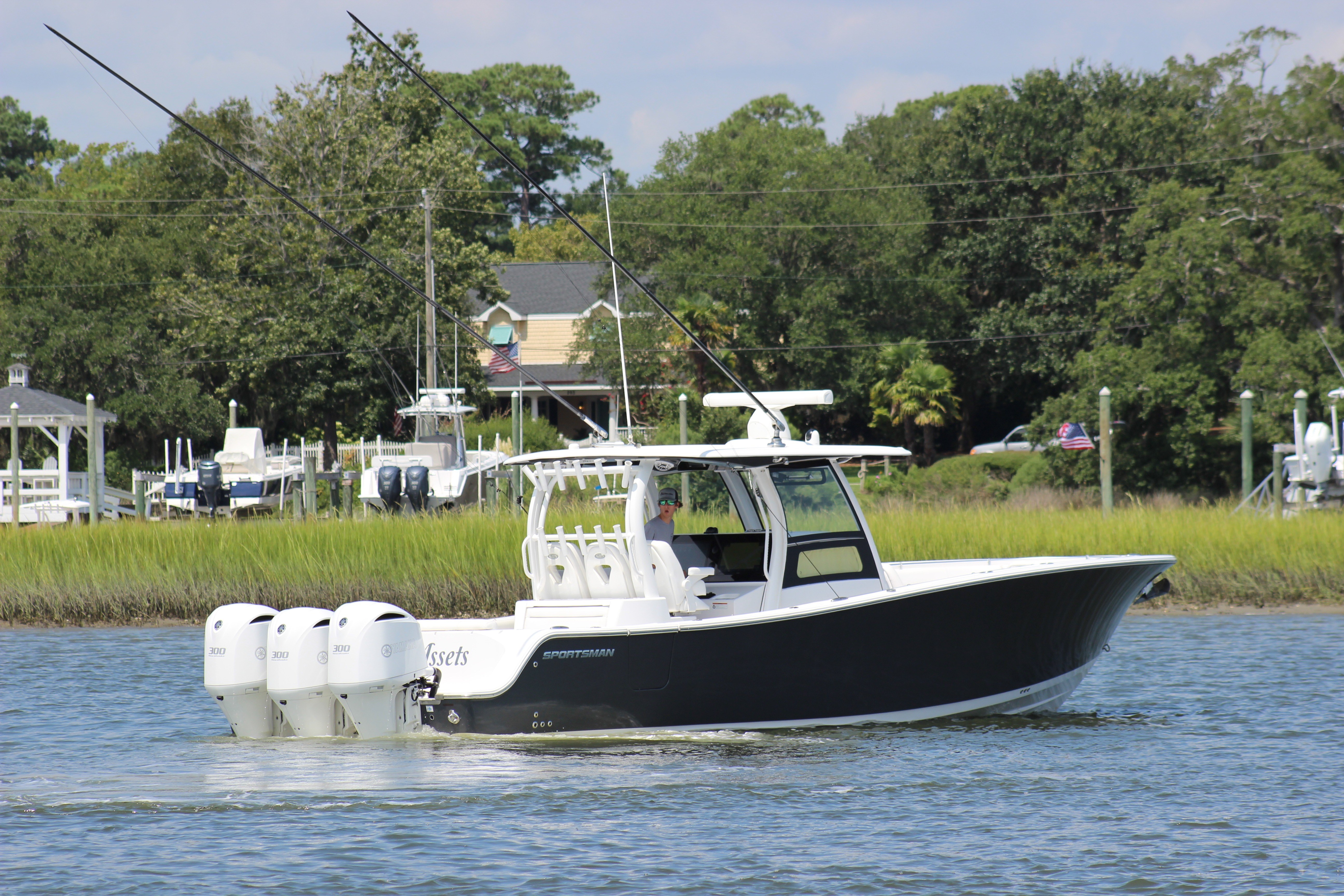 2021 Sportsman Open 352 Center Console - thumbnail 11