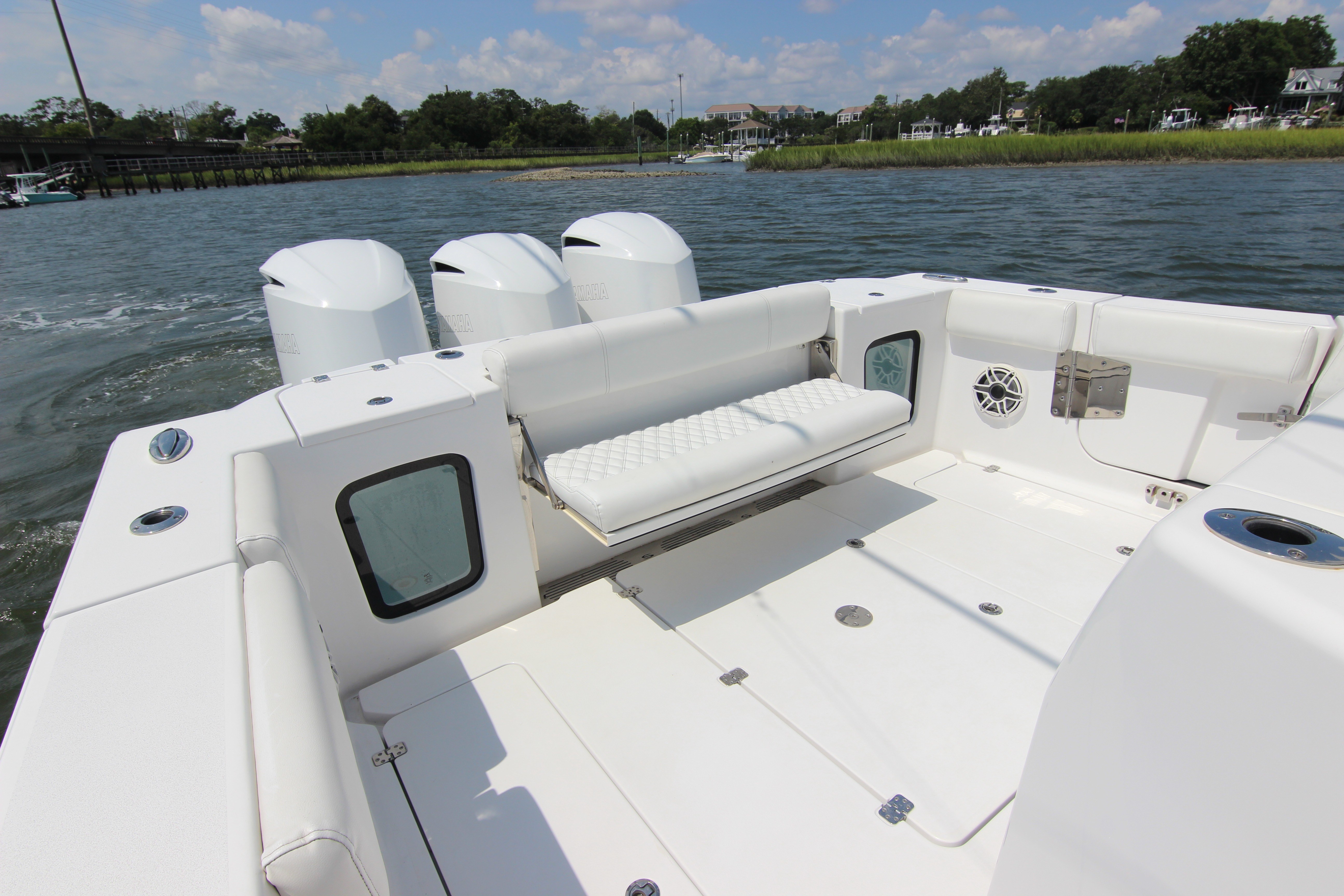 2021 Sportsman Open 352 Center Console - thumbnail 16