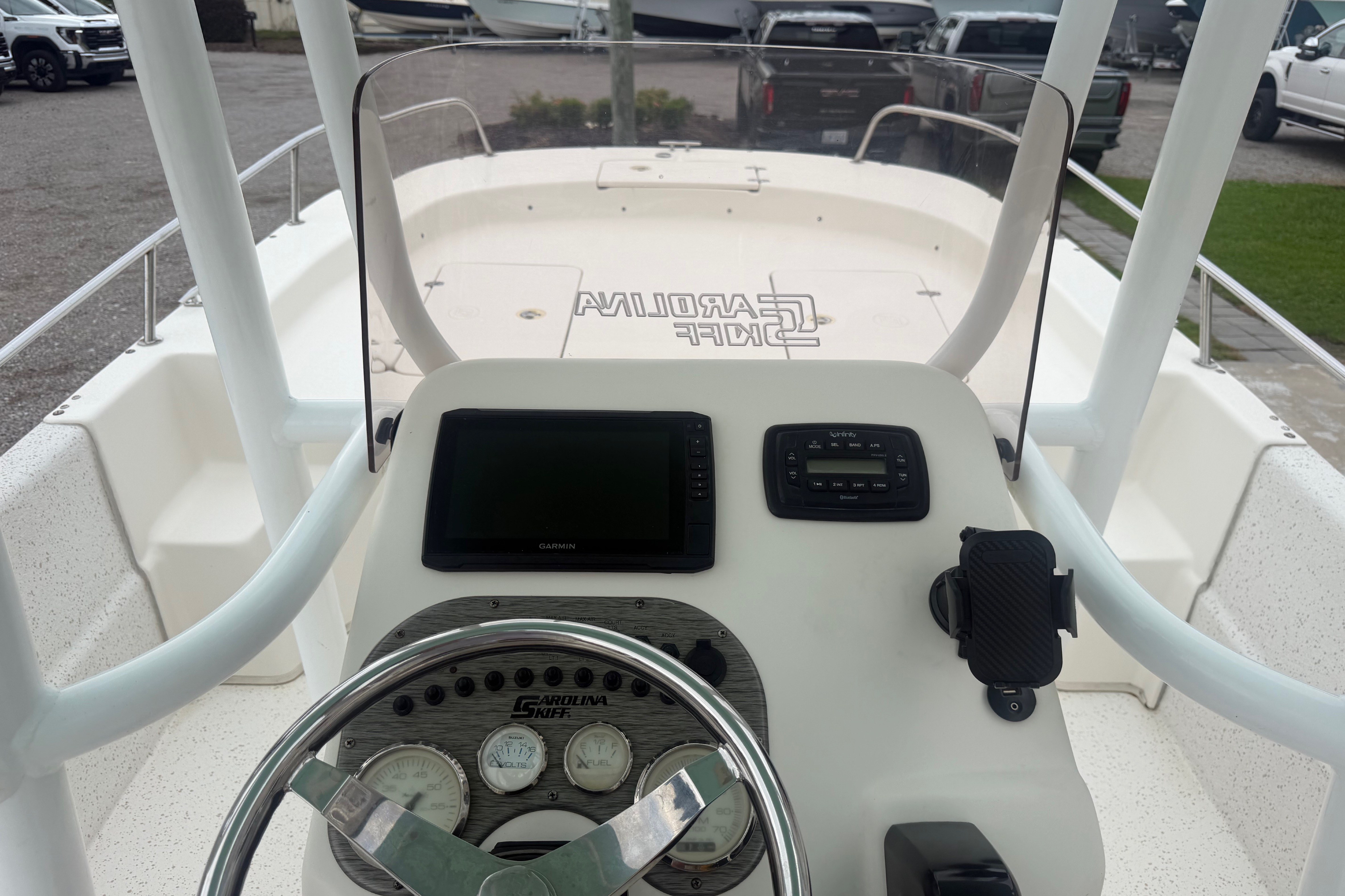 2019 Carolina Skiff 218 DLV - thumbnail 11