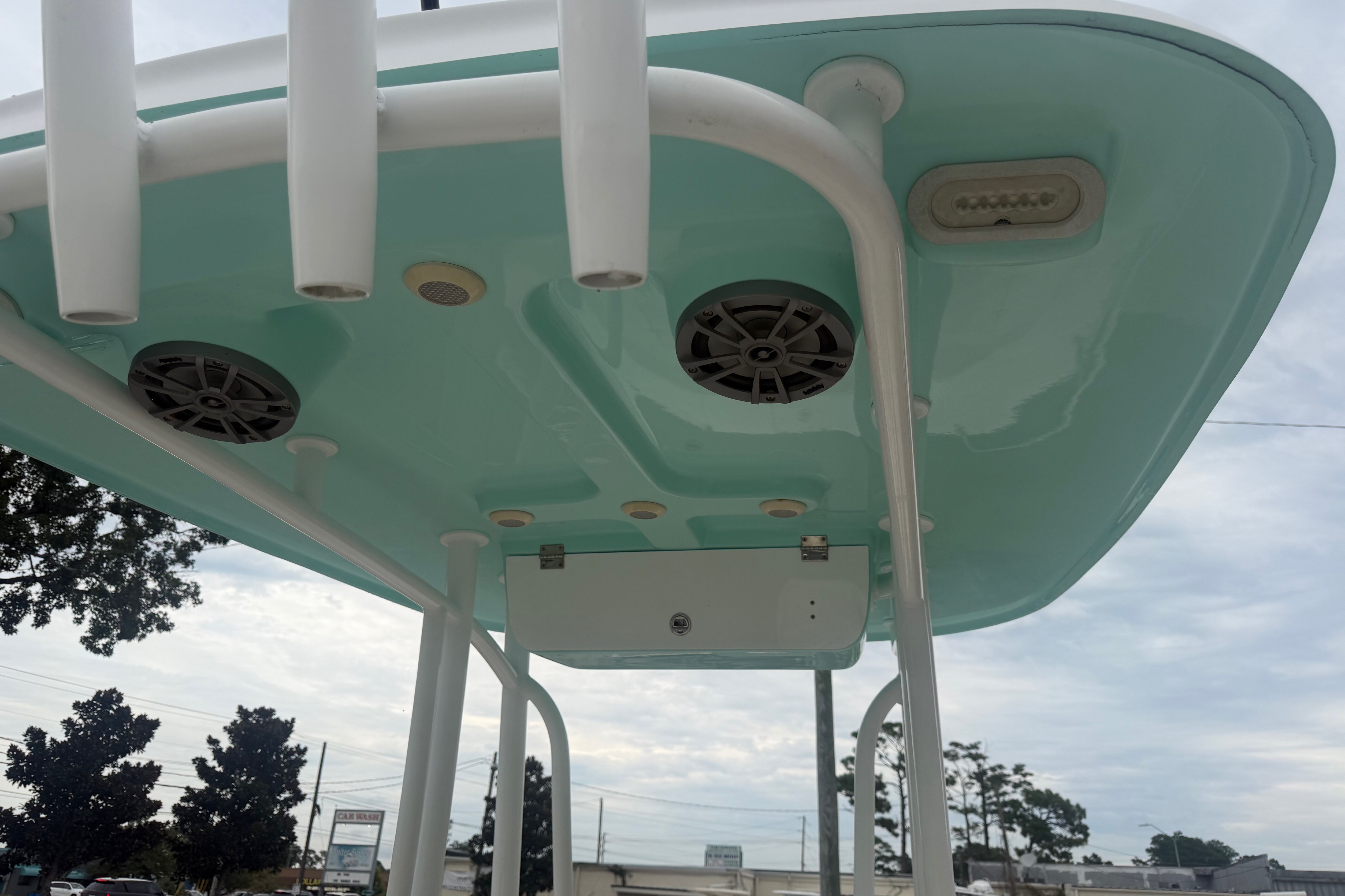 2019 Carolina Skiff 218 DLV - thumbnail 19