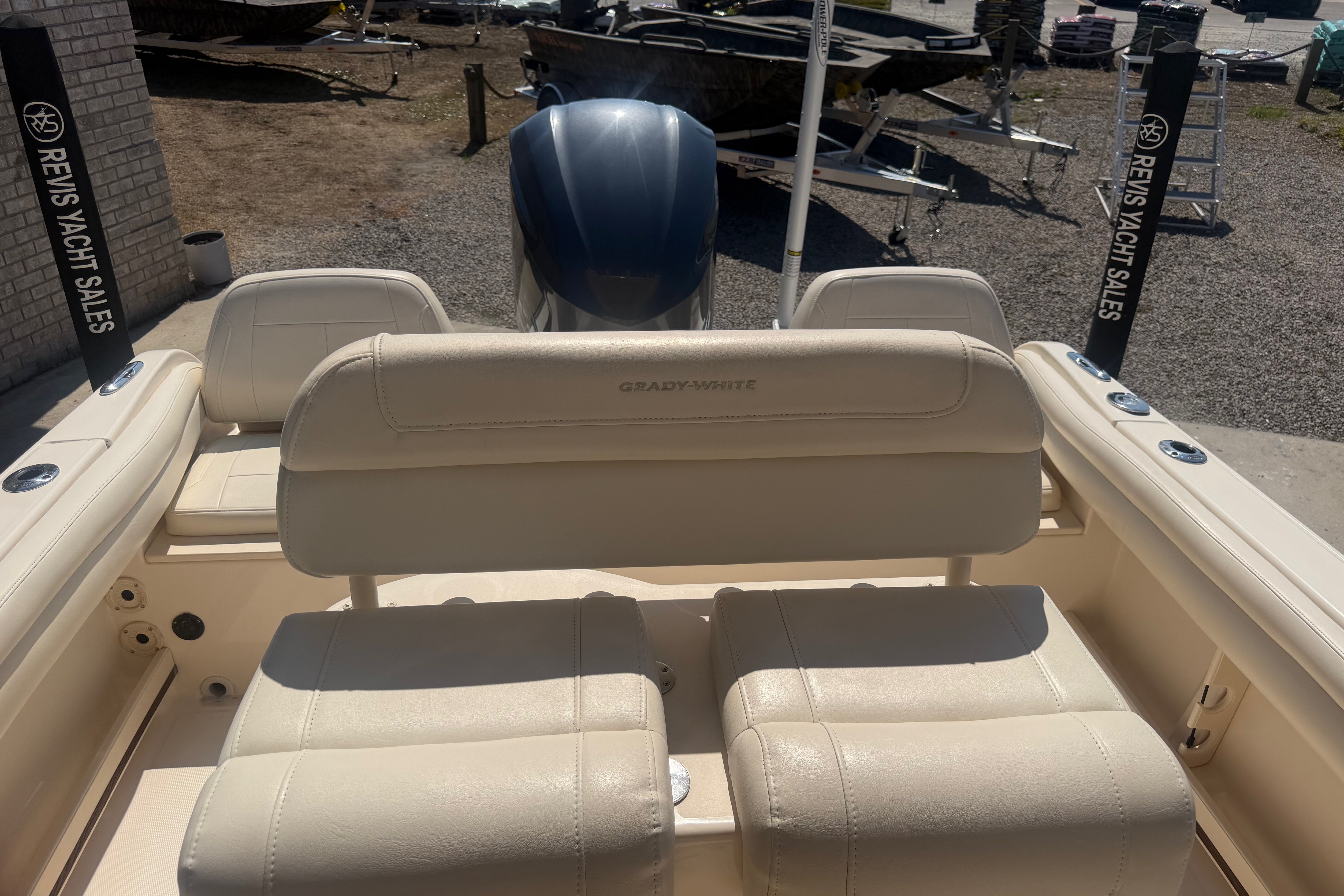 2019 Grady-White Fisherman 216 - thumbnail 19