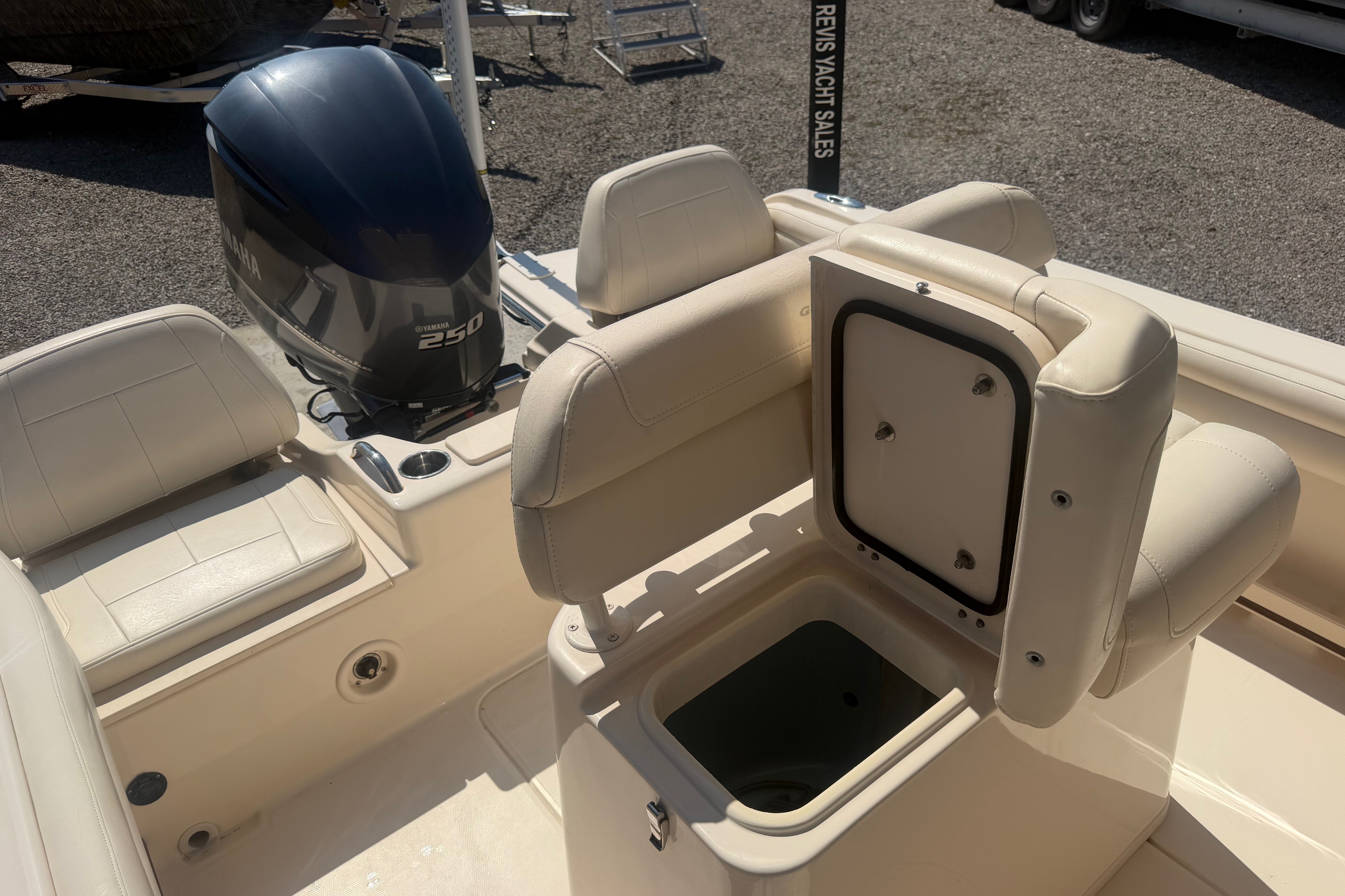 2019 Grady-White Fisherman 216 - thumbnail 22