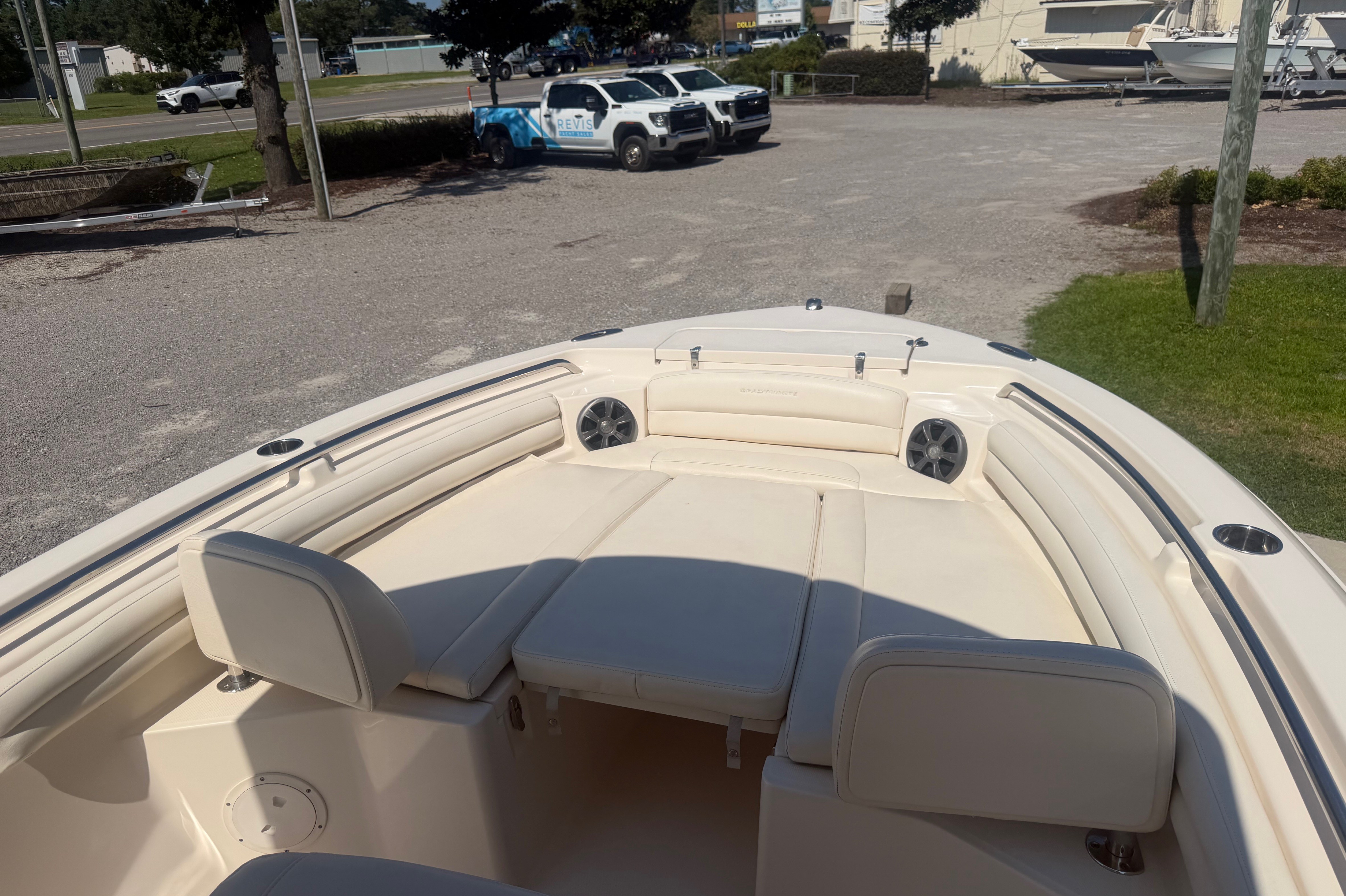 2019 Grady-White Fisherman 216 - thumbnail 11
