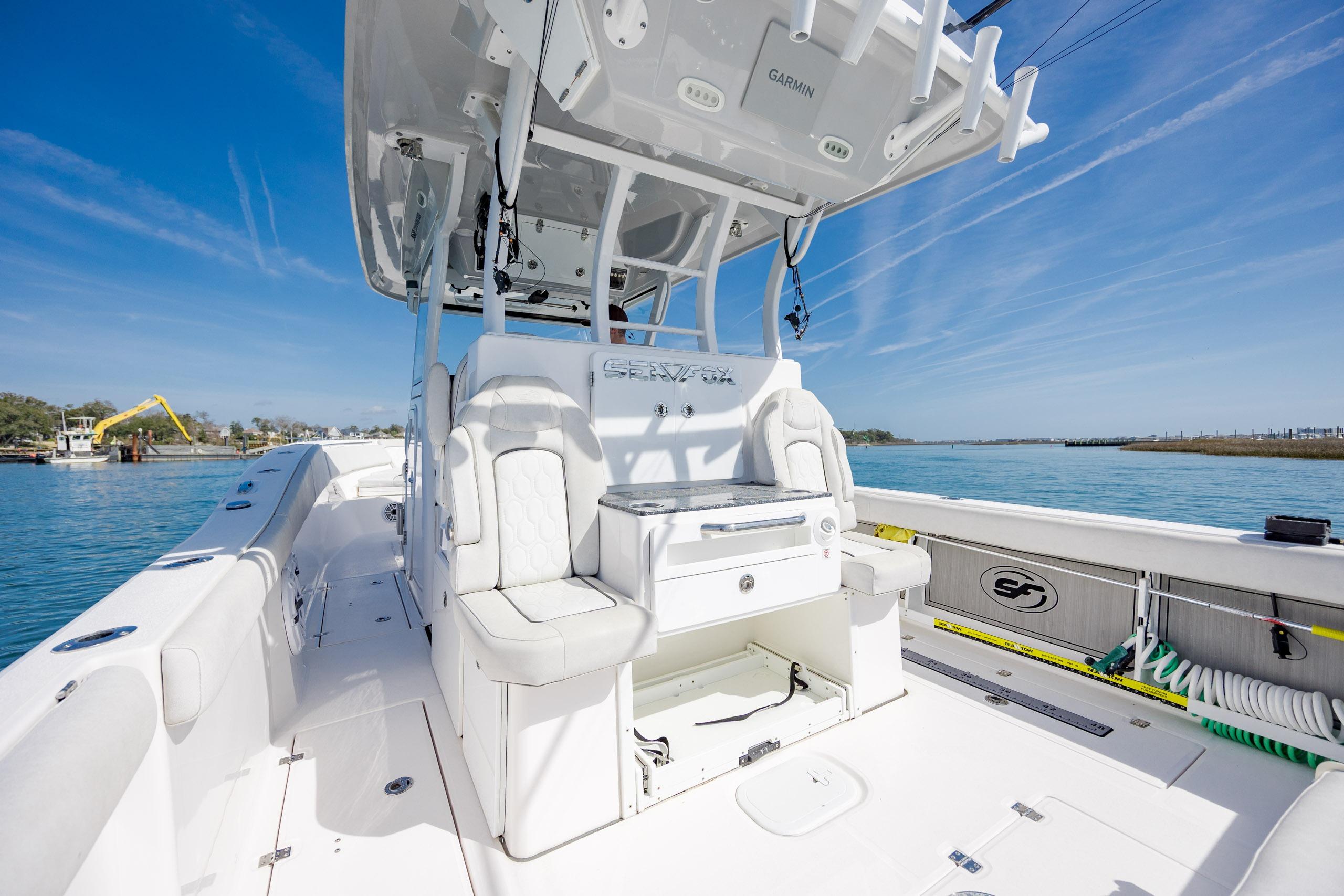 2022 Sea Fox 368 Commander - thumbnail 26