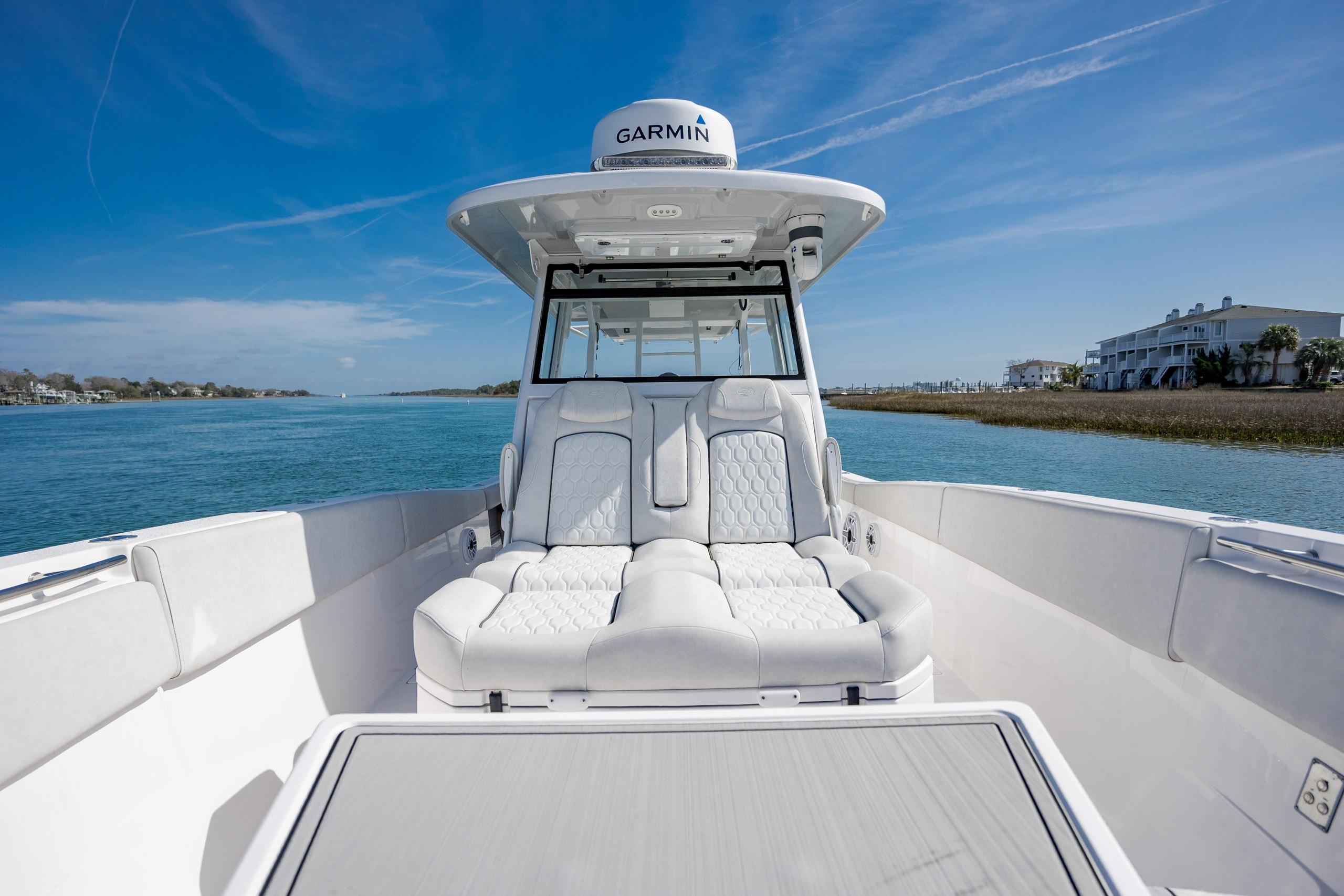 2022 Sea Fox 368 Commander - thumbnail 15