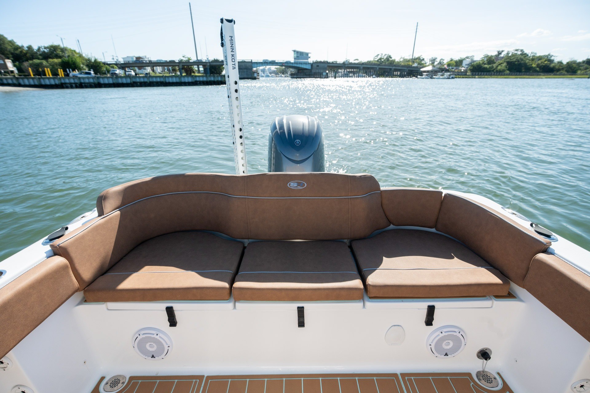 2024 Sea Hunt Ultra 234 - thumbnail 13