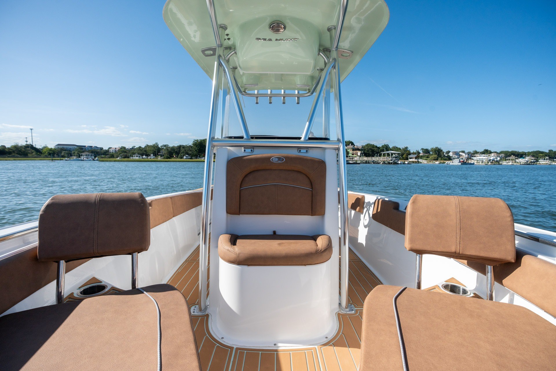 2024 Sea Hunt Ultra 234 - thumbnail 22