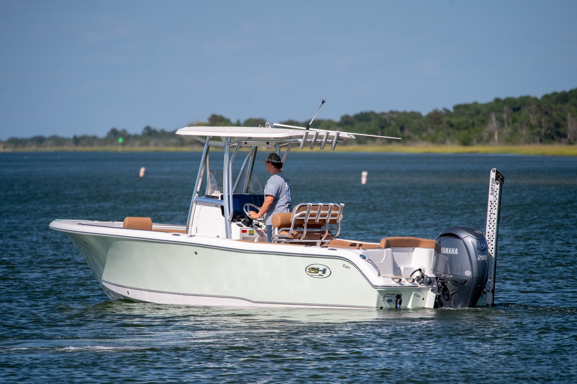 2024 Sea Hunt Ultra 234 - thumbnail 6