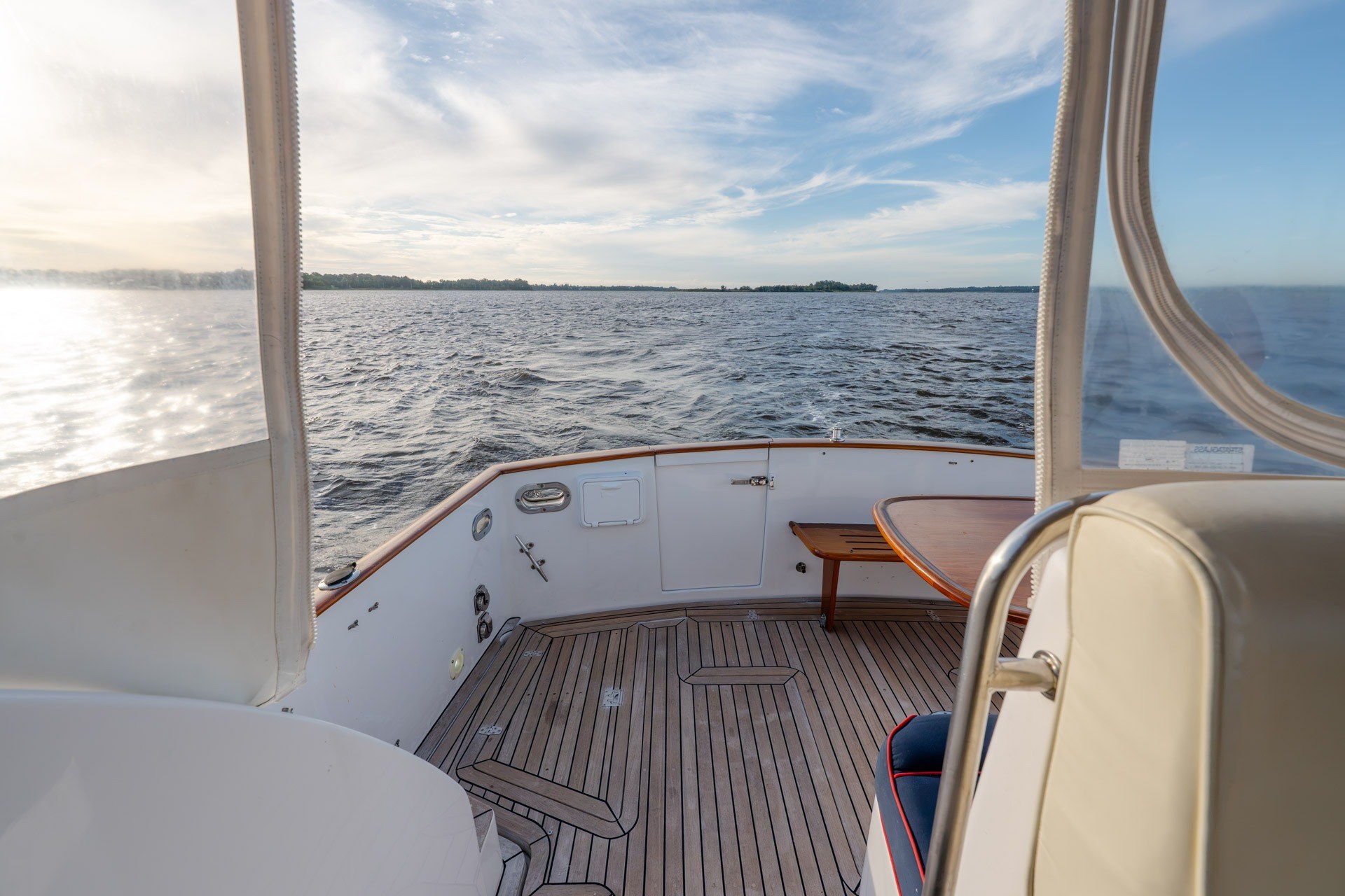 2004 Legacy Yachts 34 Express - thumbnail 15