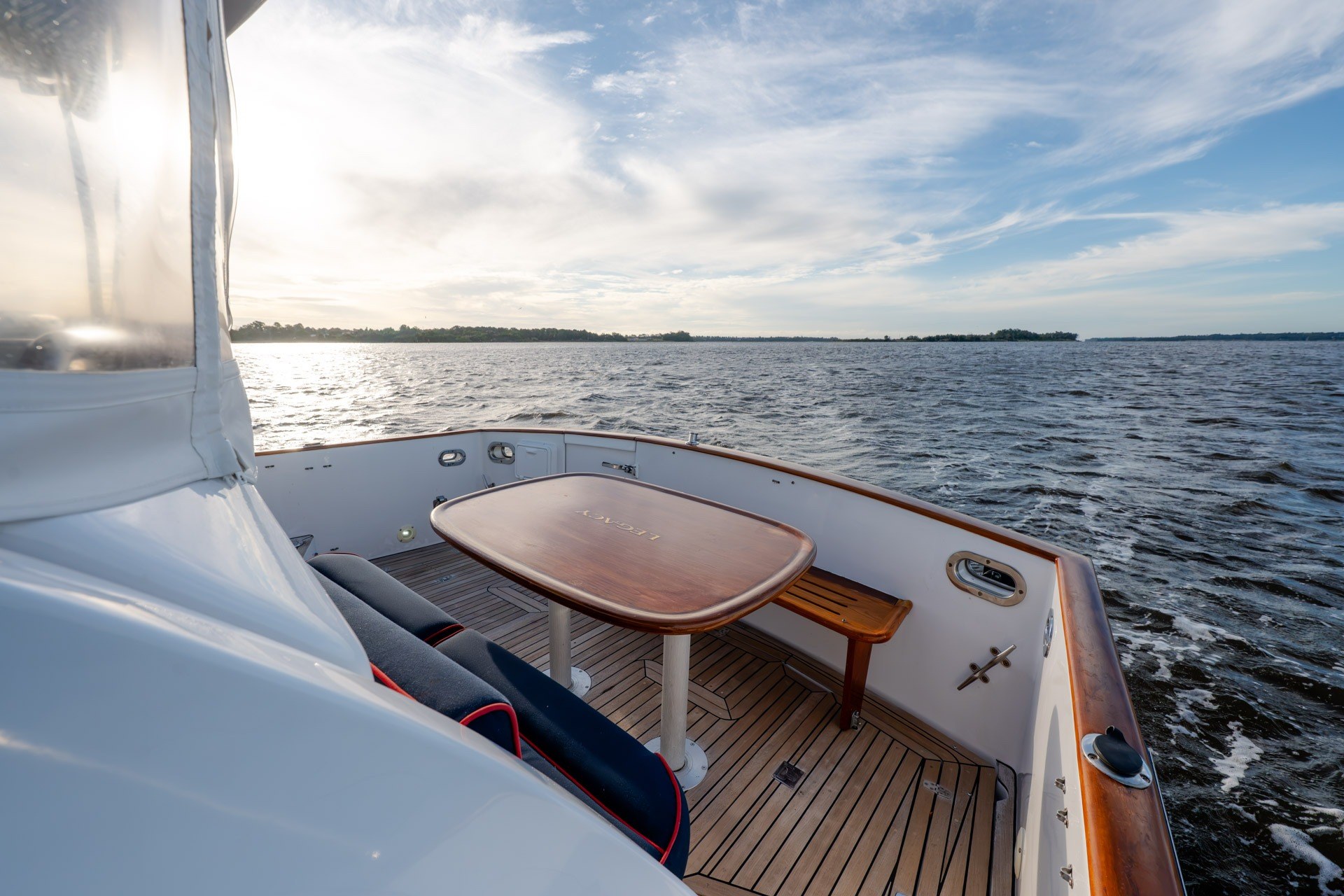 2004 Legacy Yachts 34 Express - thumbnail 16