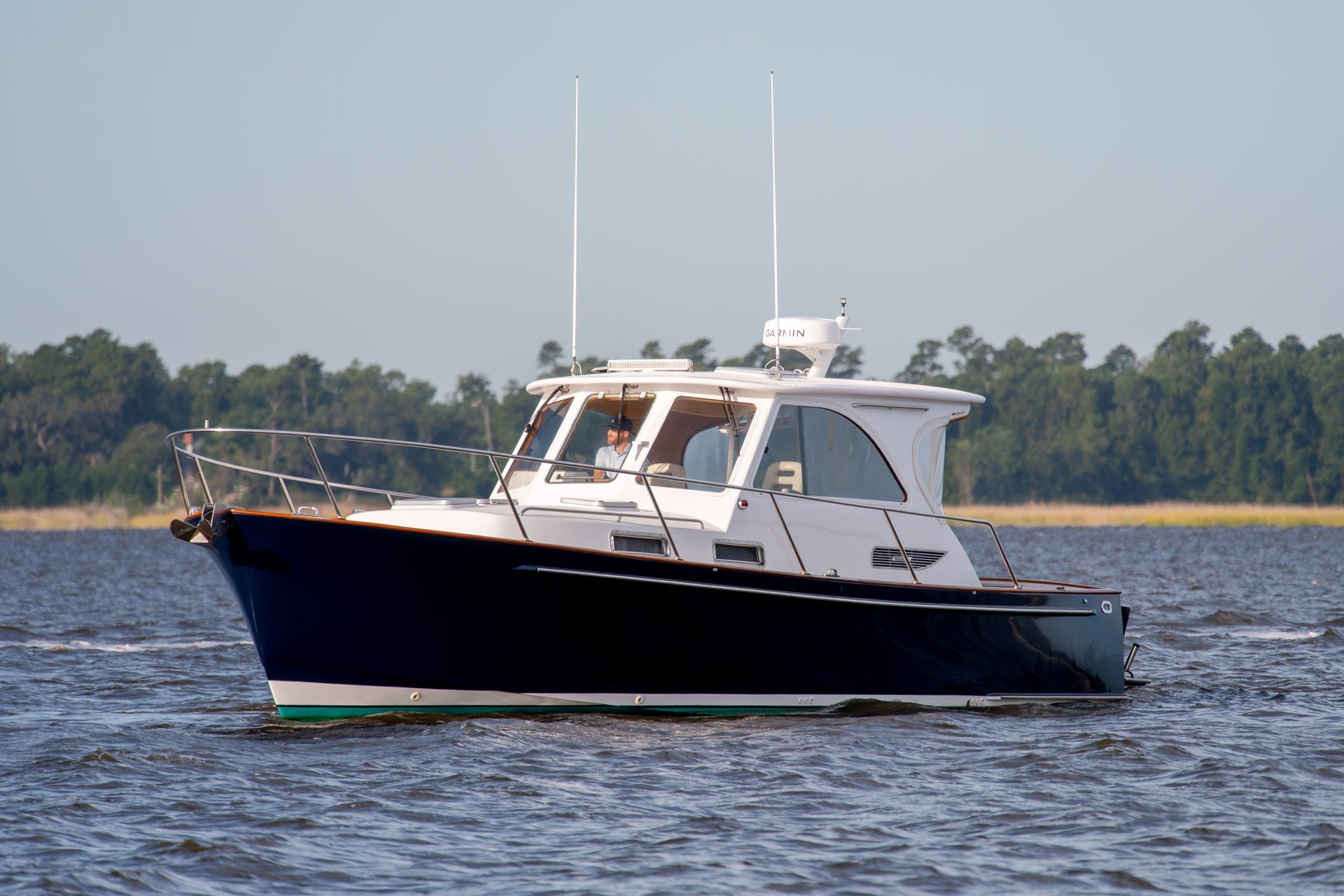 2004 Legacy Yachts 34 Express - thumbnail 5