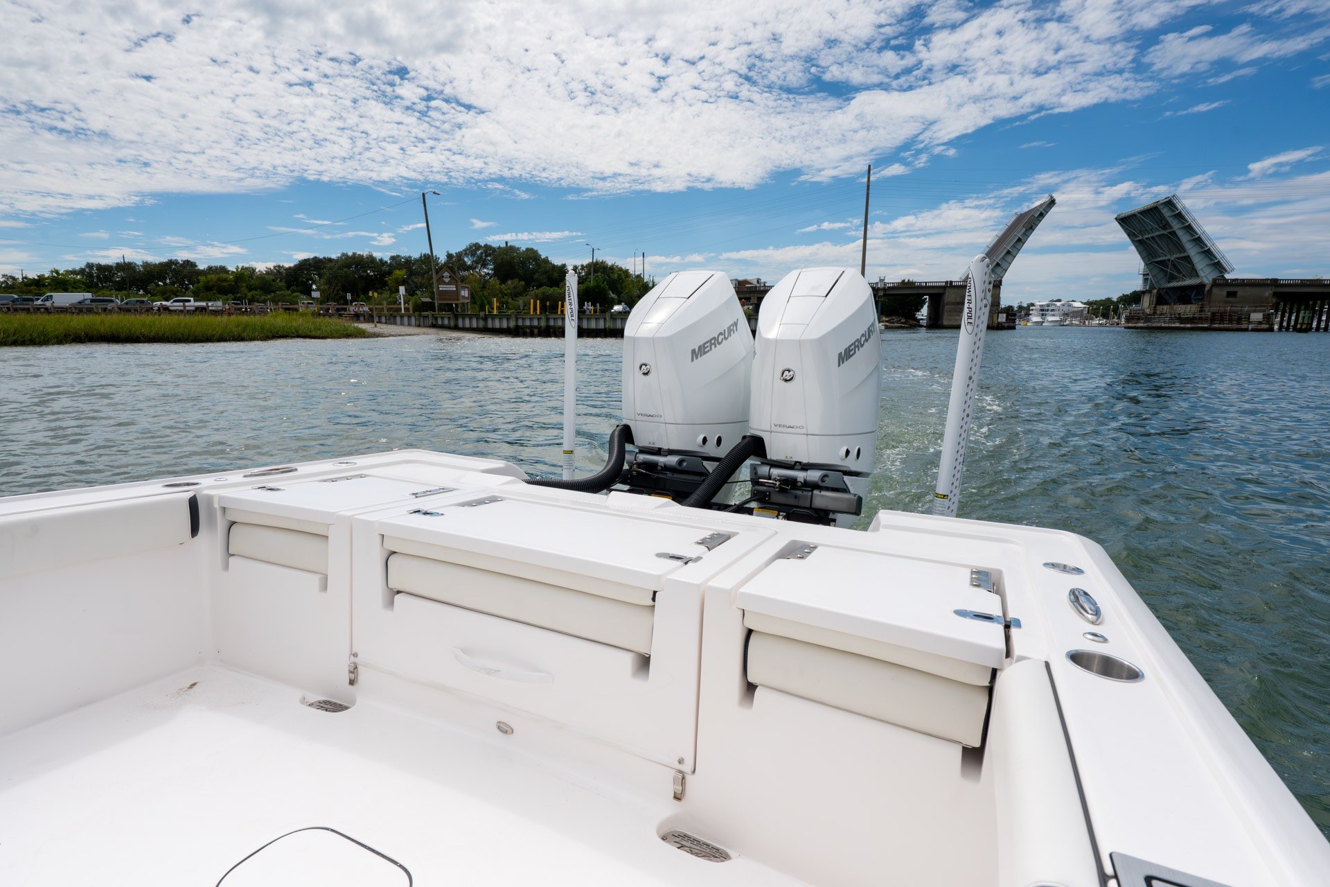 2025 Tidewater 3100 Carolina Bay - thumbnail 21