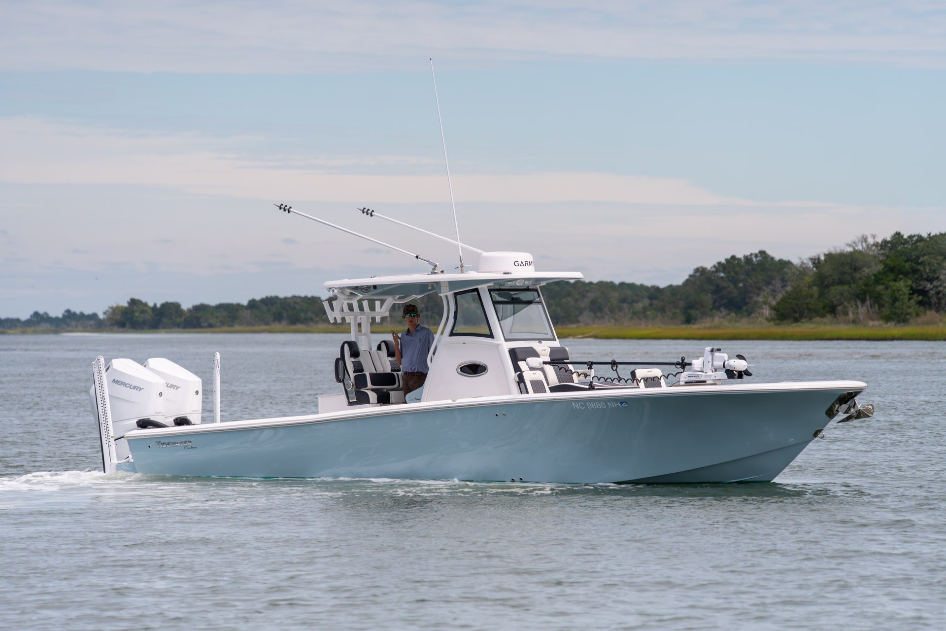 2025 Tidewater 3100 Carolina Bay - thumbnail 9