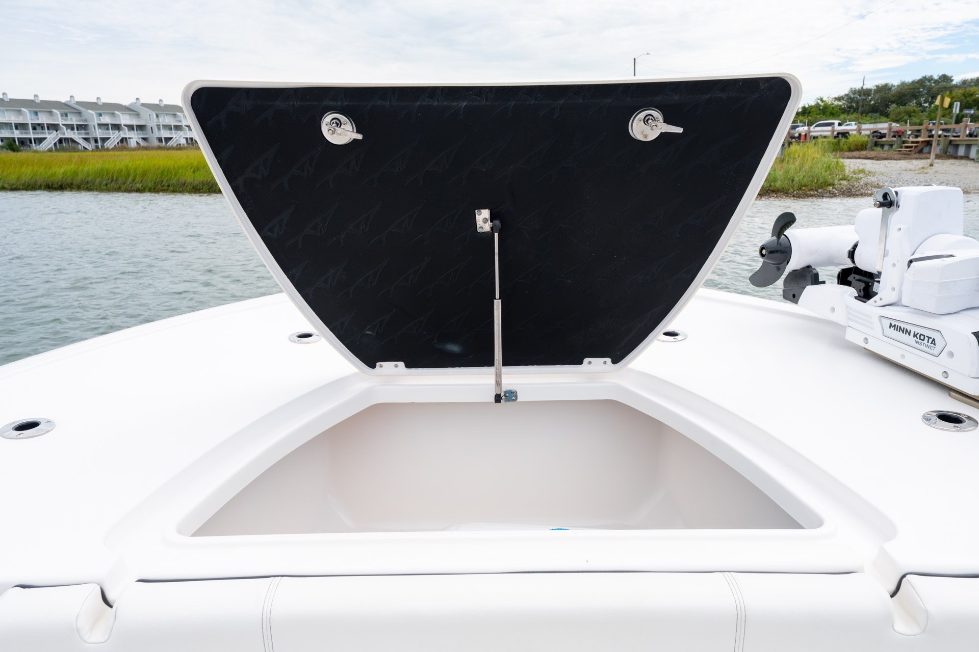 2025 Tidewater 3100 Carolina Bay - thumbnail 40