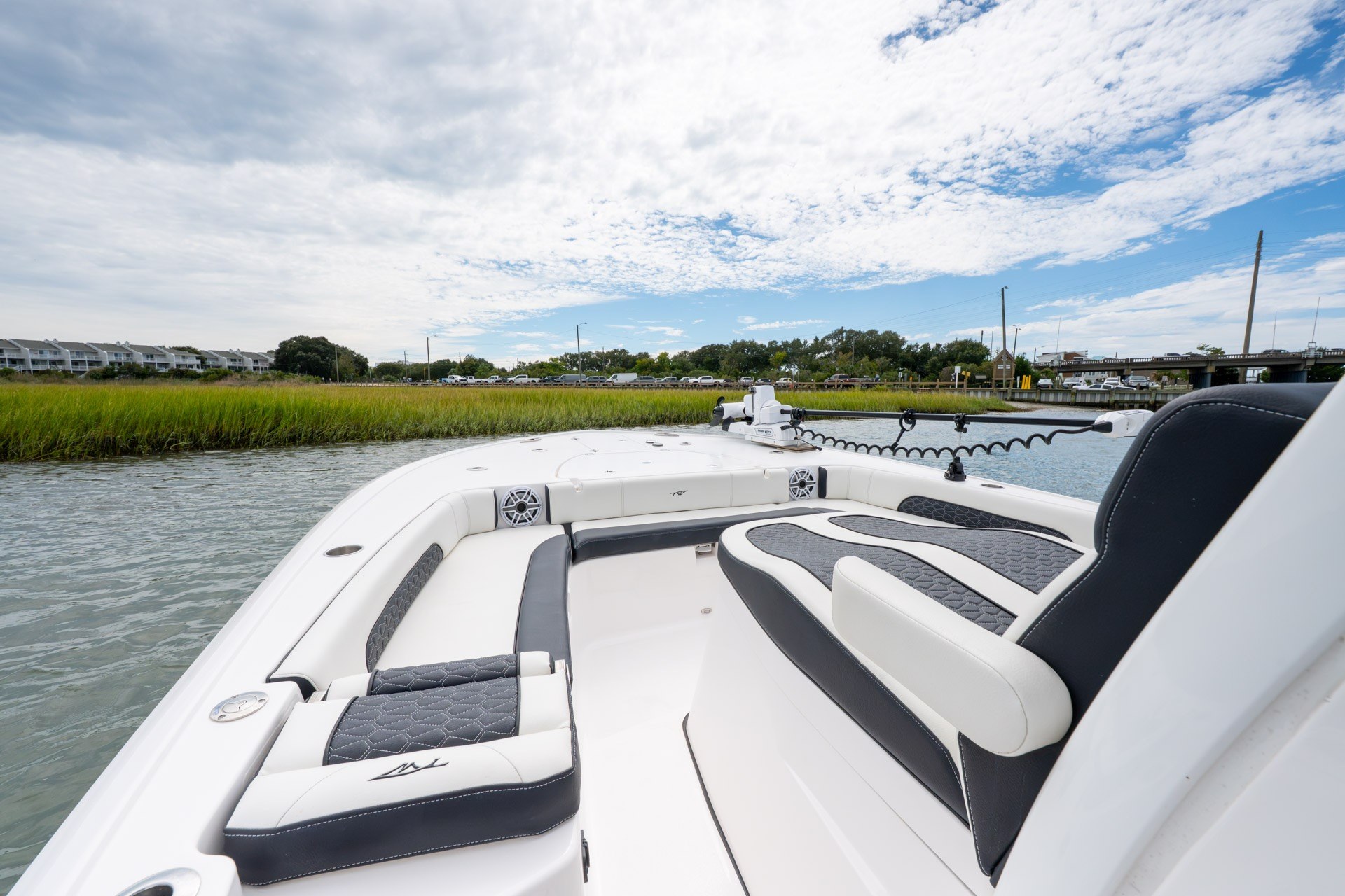 2025 Tidewater 3100 Carolina Bay - thumbnail 34