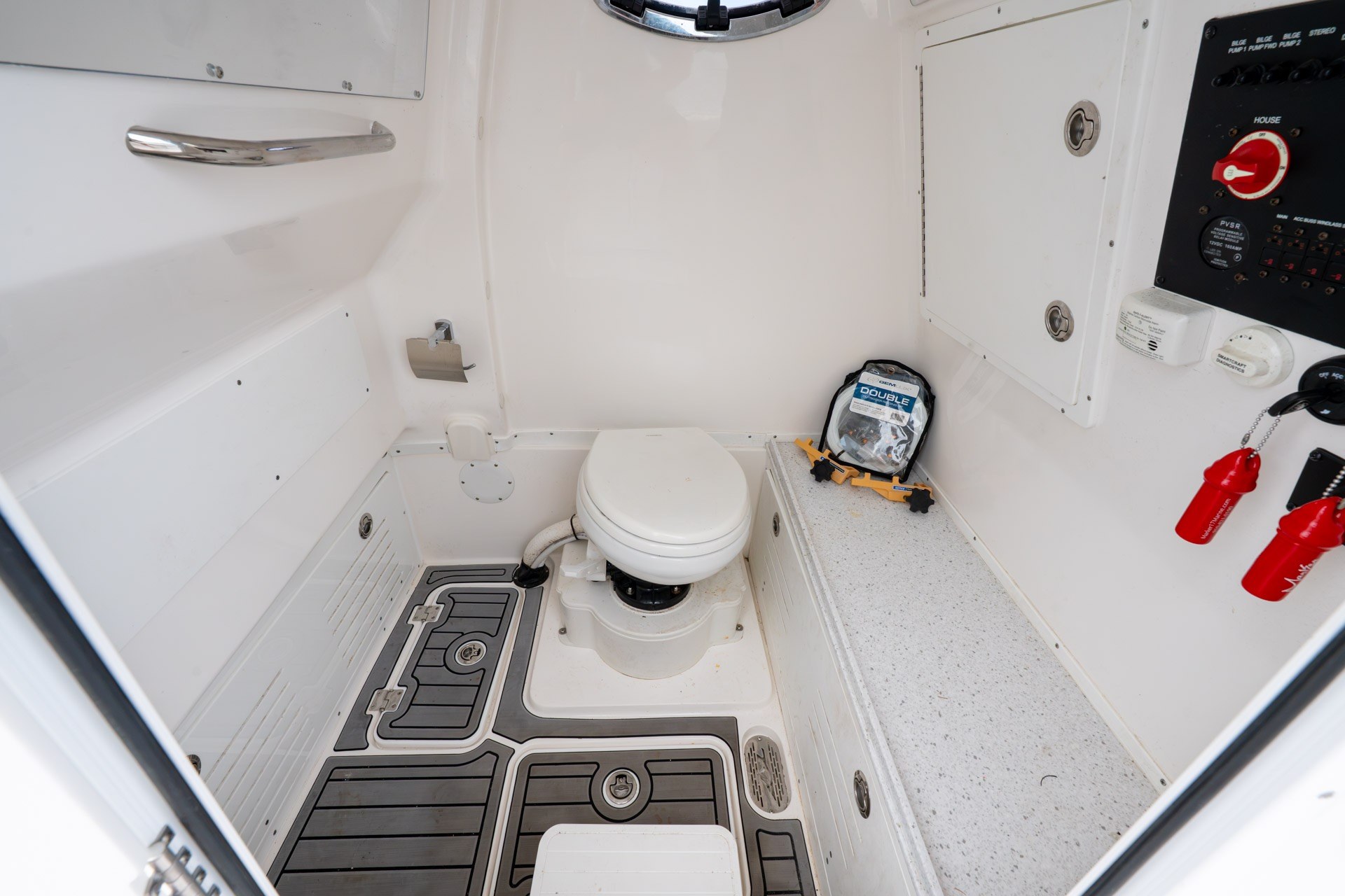 2025 Tidewater 3100 Carolina Bay - thumbnail 44