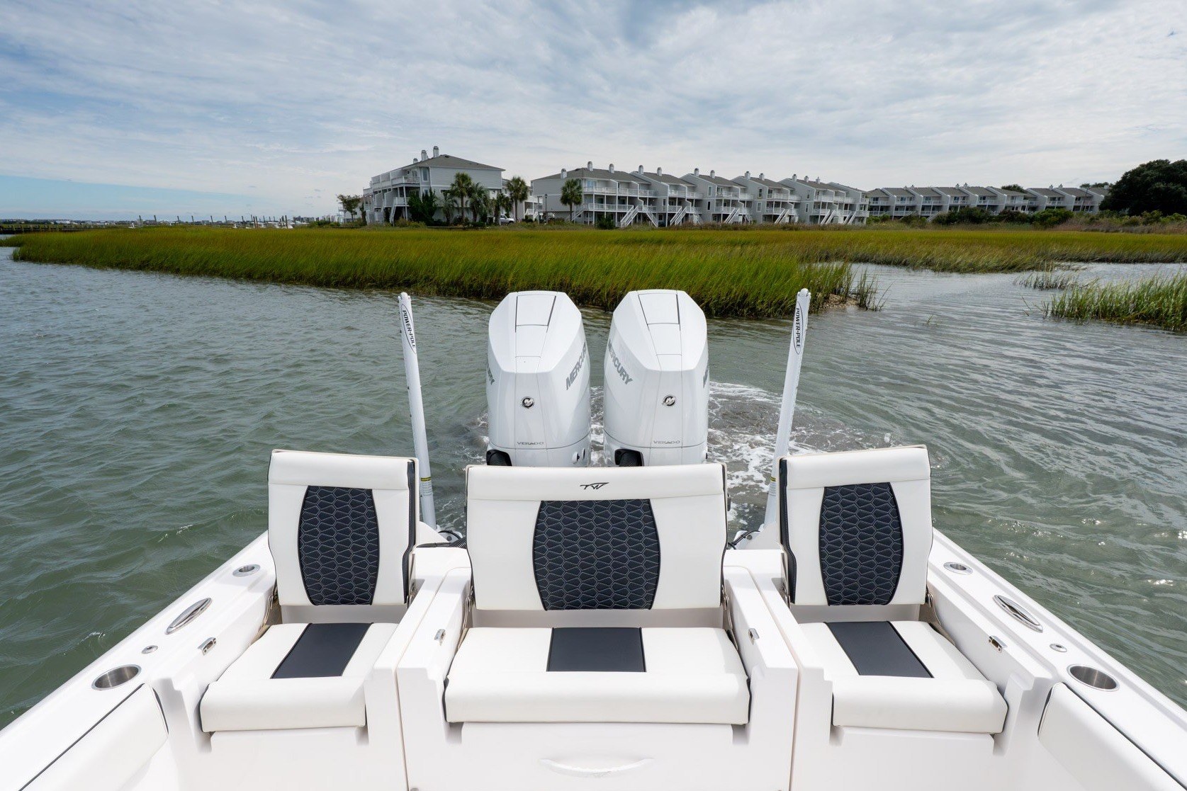 2025 Tidewater 3100 Carolina Bay - thumbnail 16
