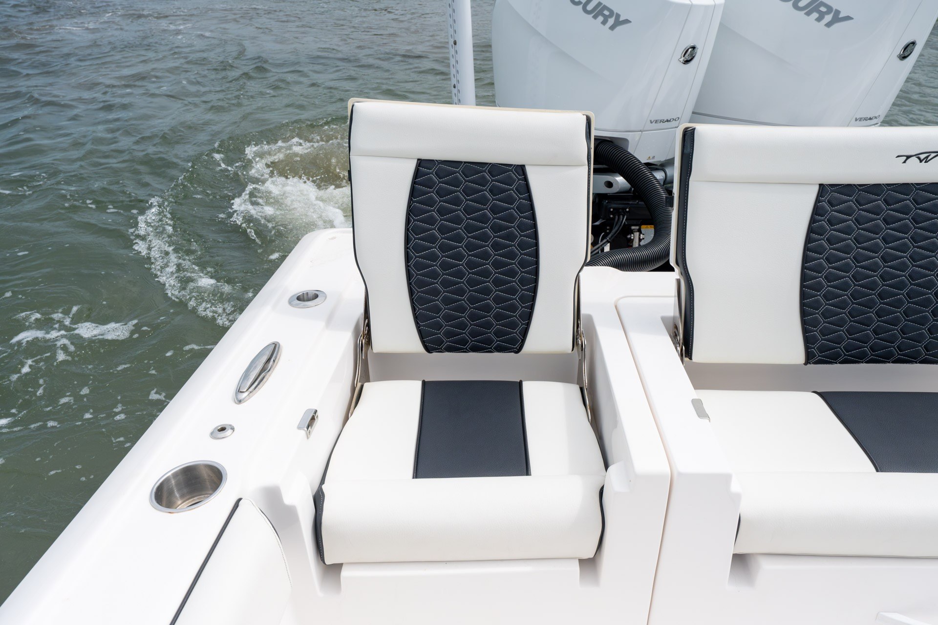 2025 Tidewater 3100 Carolina Bay - thumbnail 18
