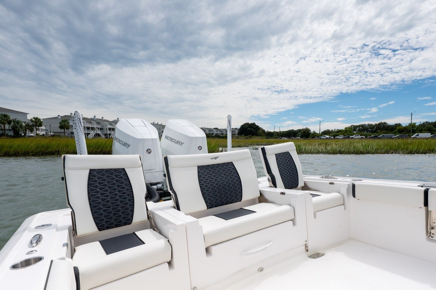 2025 Tidewater 3100 Carolina Bay - thumbnail 17