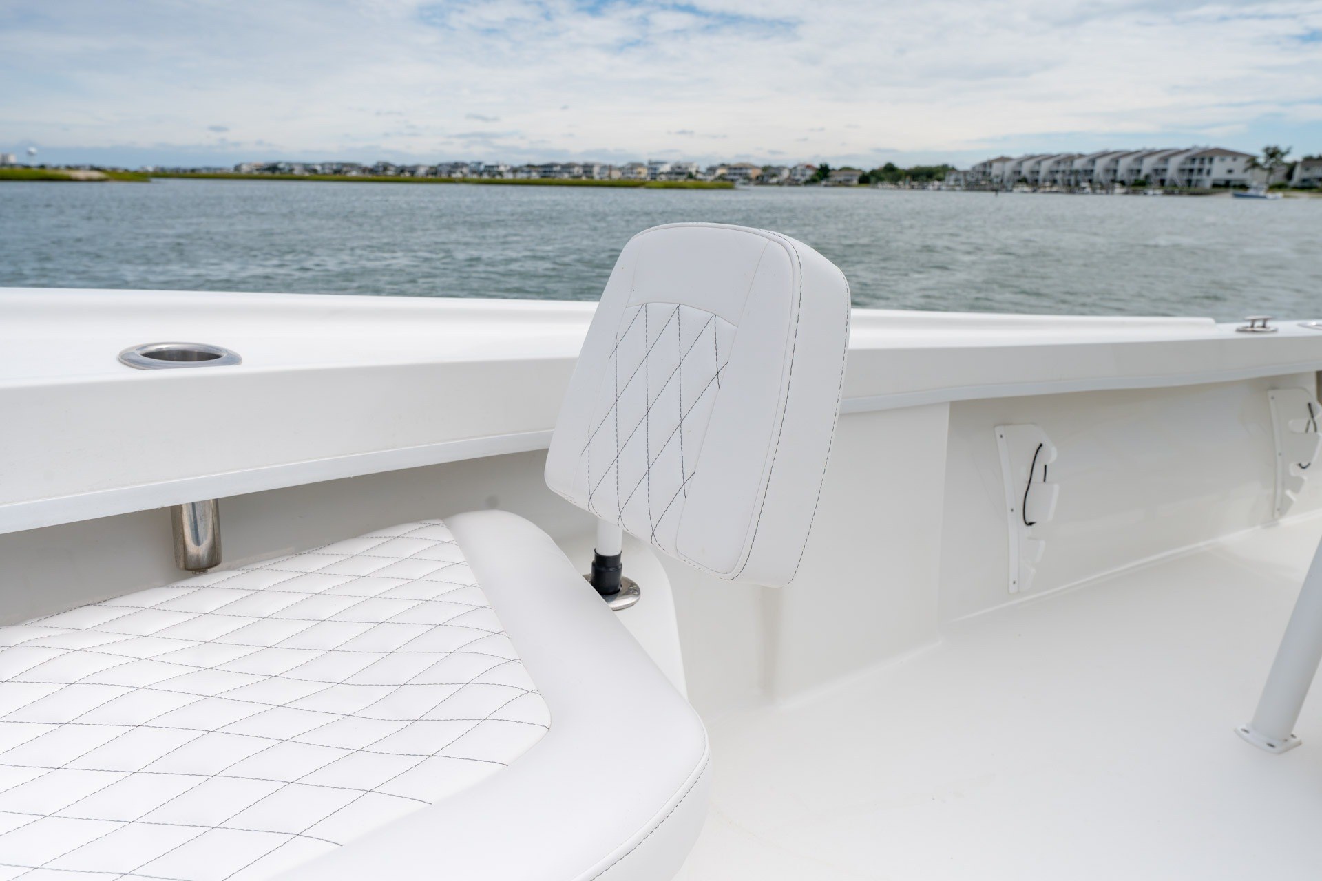 2024 Pair Customs 27 Center Console - thumbnail 25
