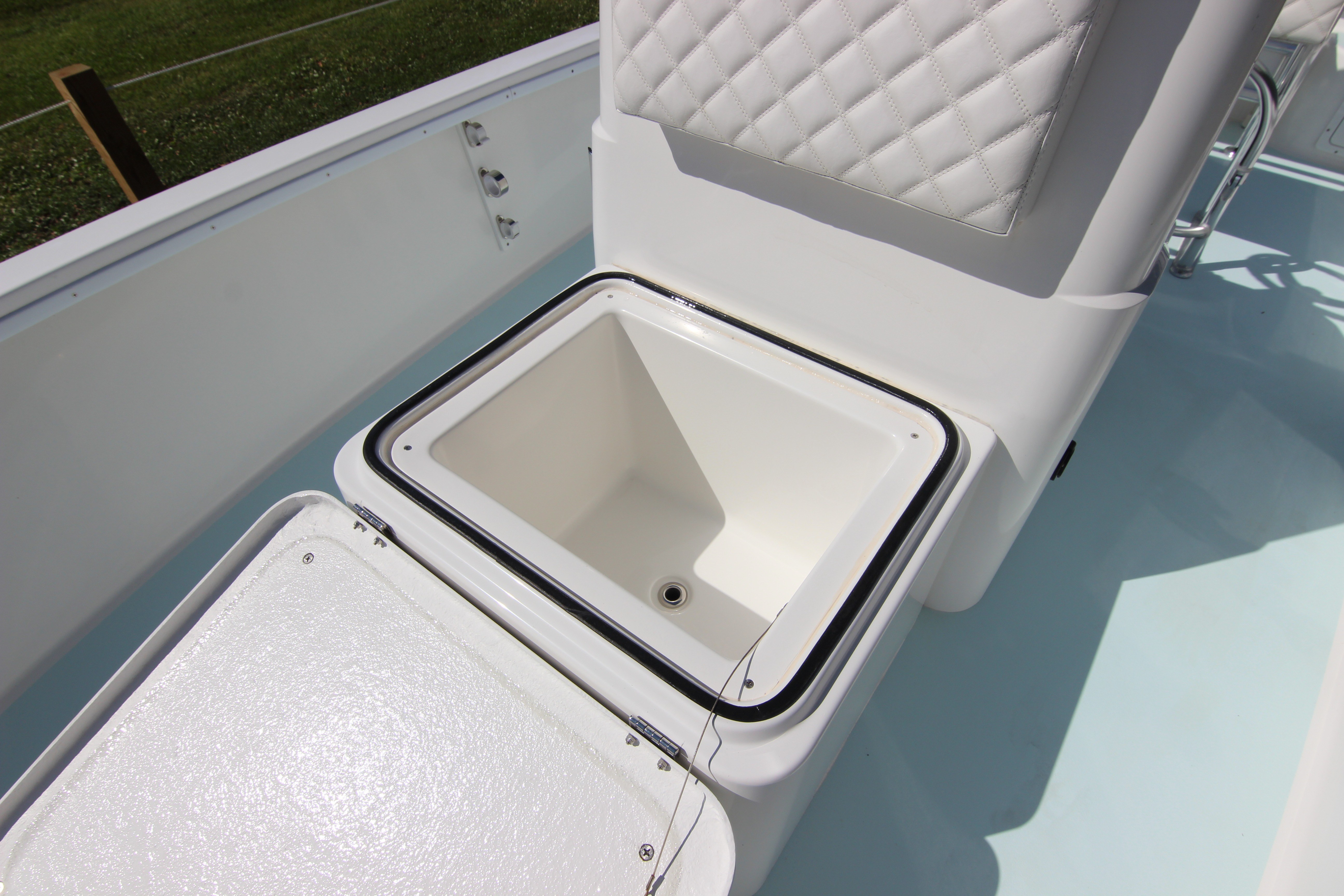 2025 Dragonfly Boatworks Spanish Wells 21 - thumbnail 17