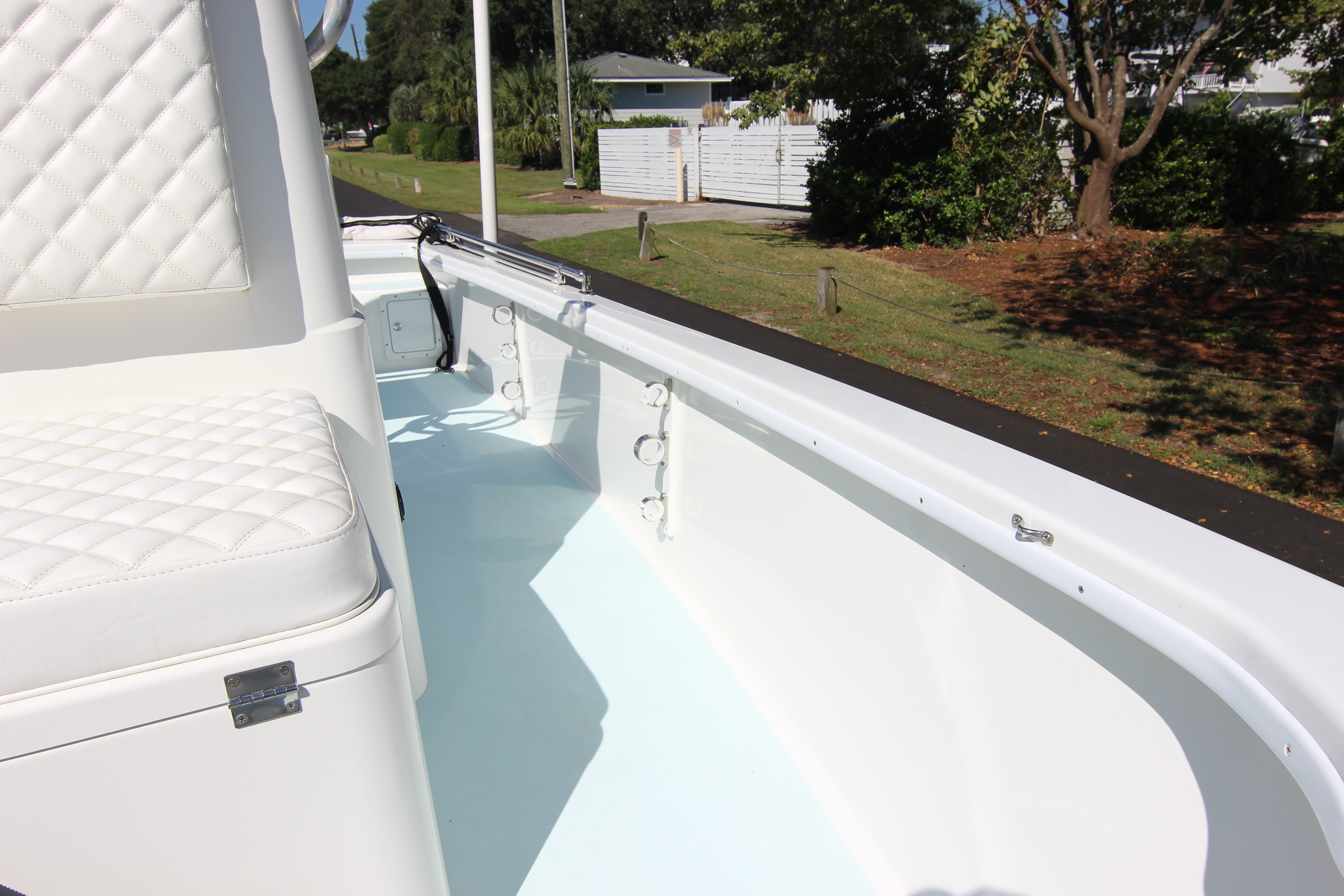 2025 Dragonfly Boatworks Spanish Wells 21 - thumbnail 14